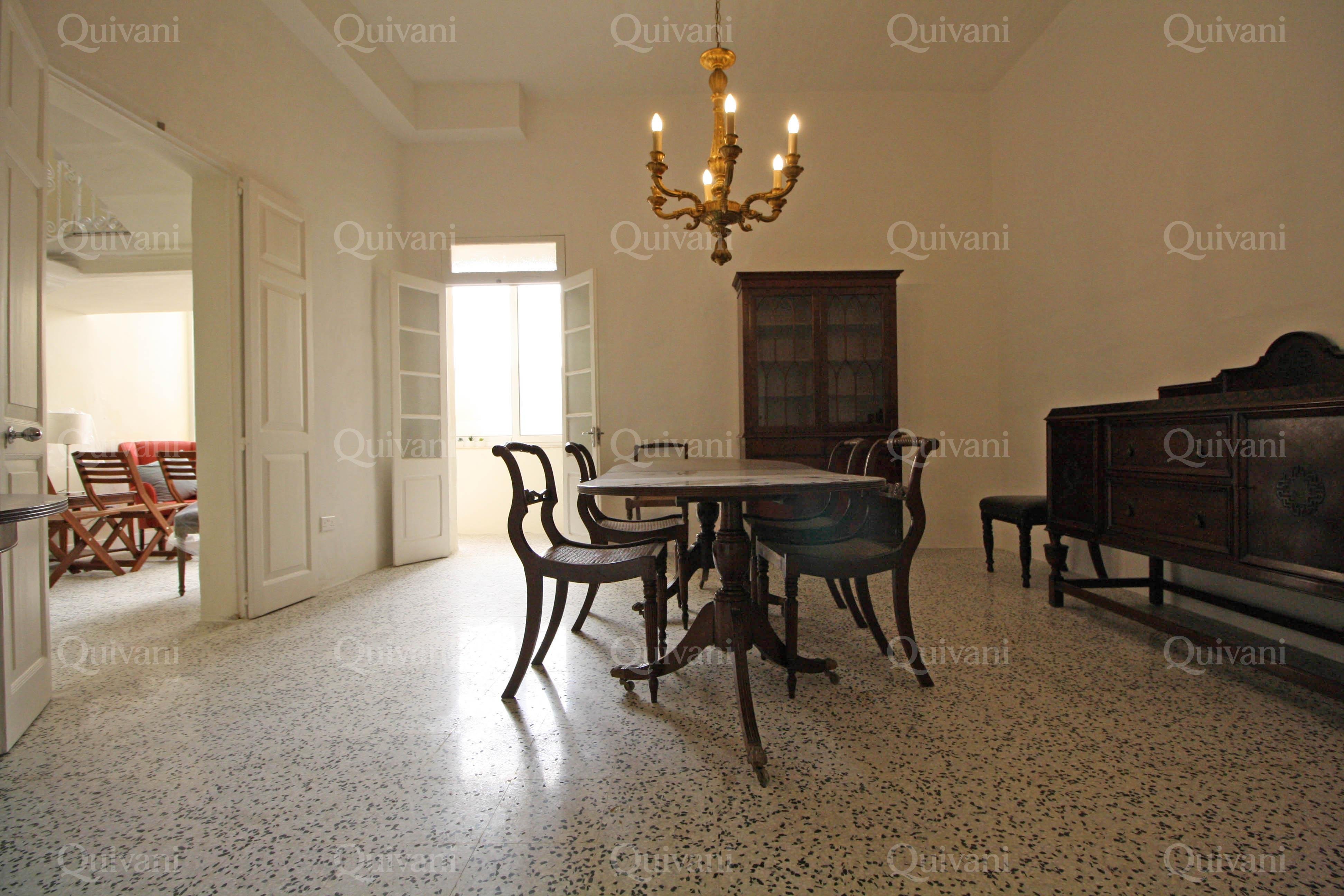 Sliema, Furnished Town House