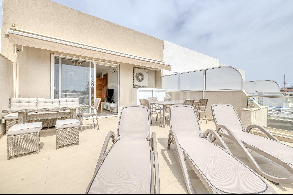Swieqi, Furnished Penthouse