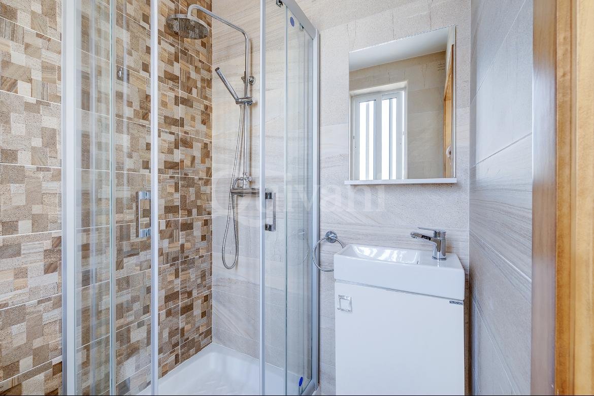 Swieqi, Furnished Penthouse