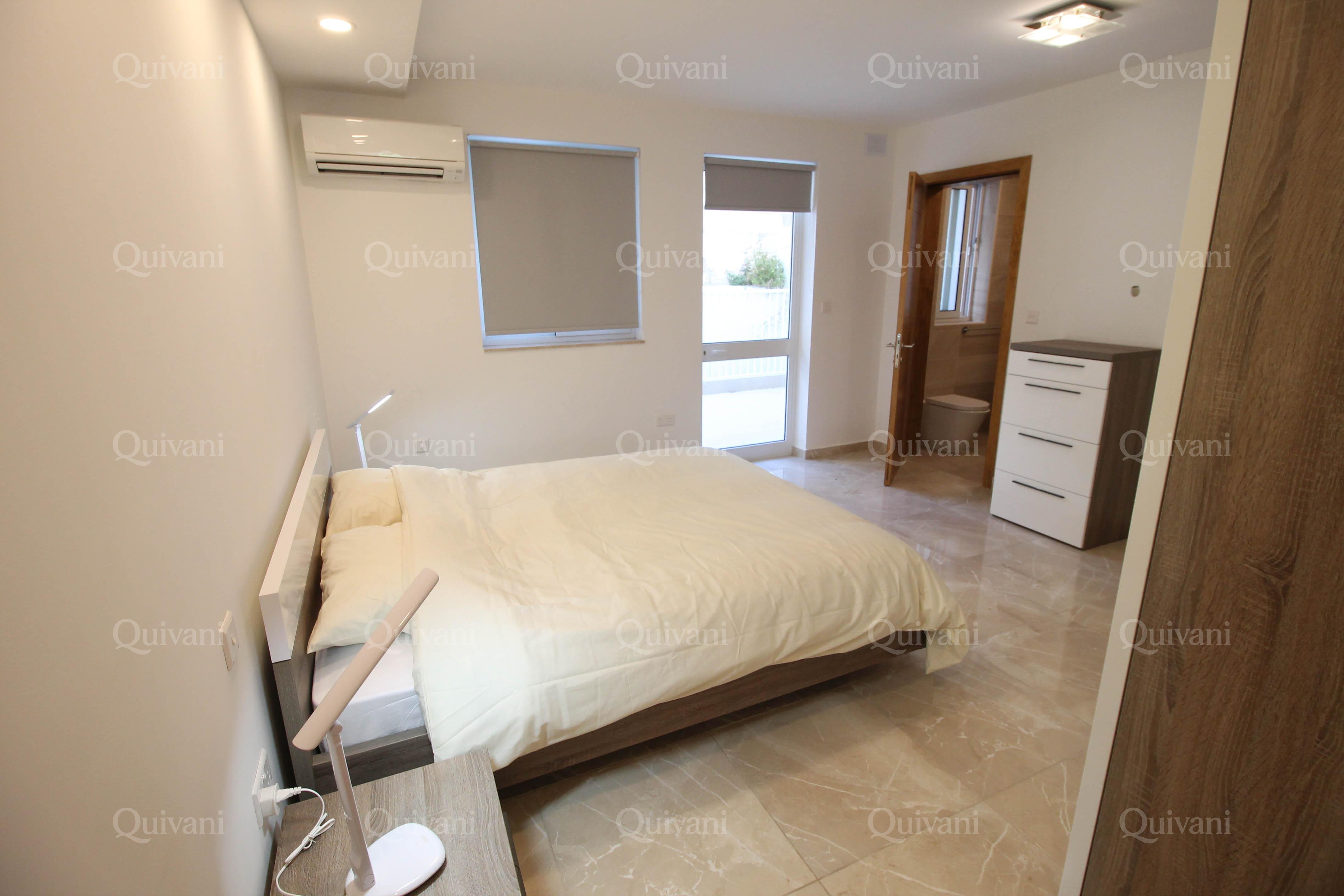 Swieqi, Furnished Penthouse