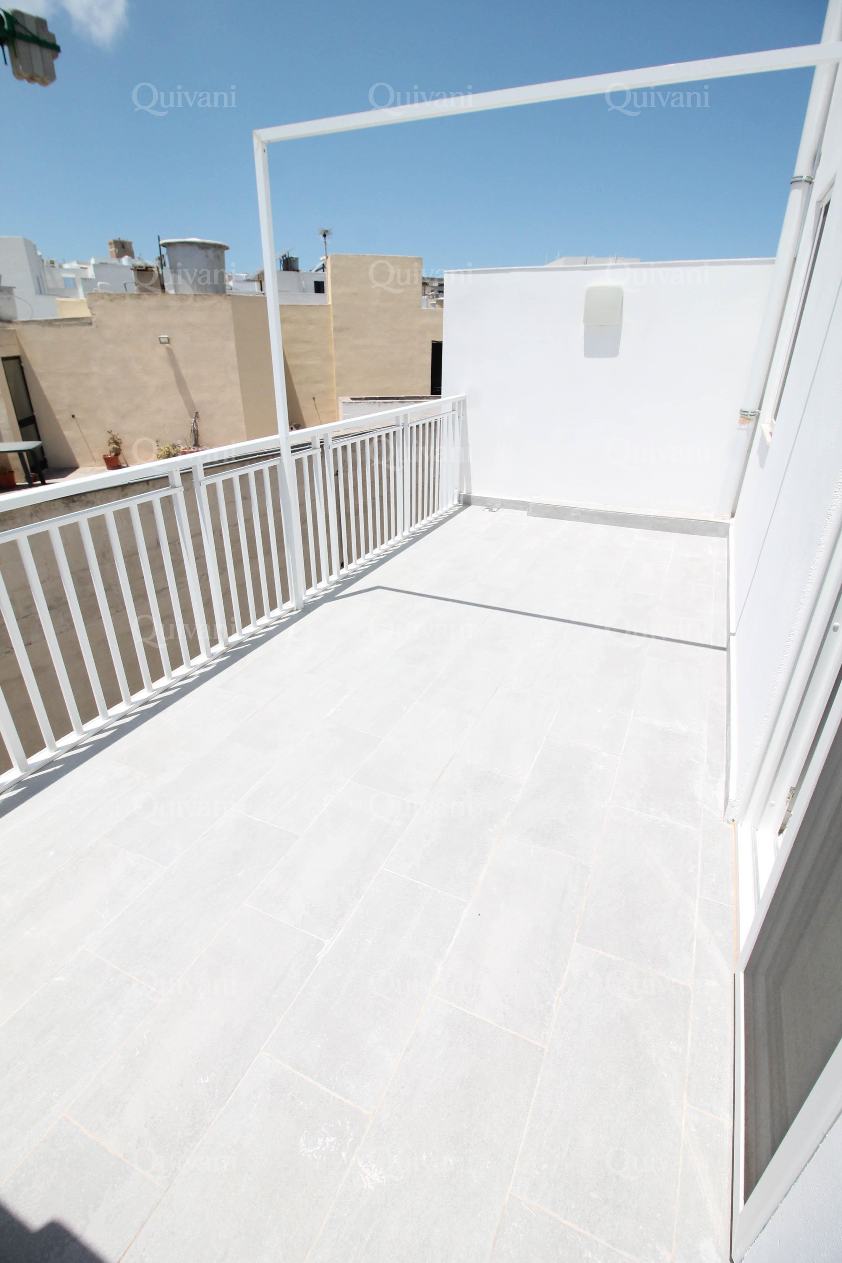 Tal-Ibrag, Furnished Penthouse