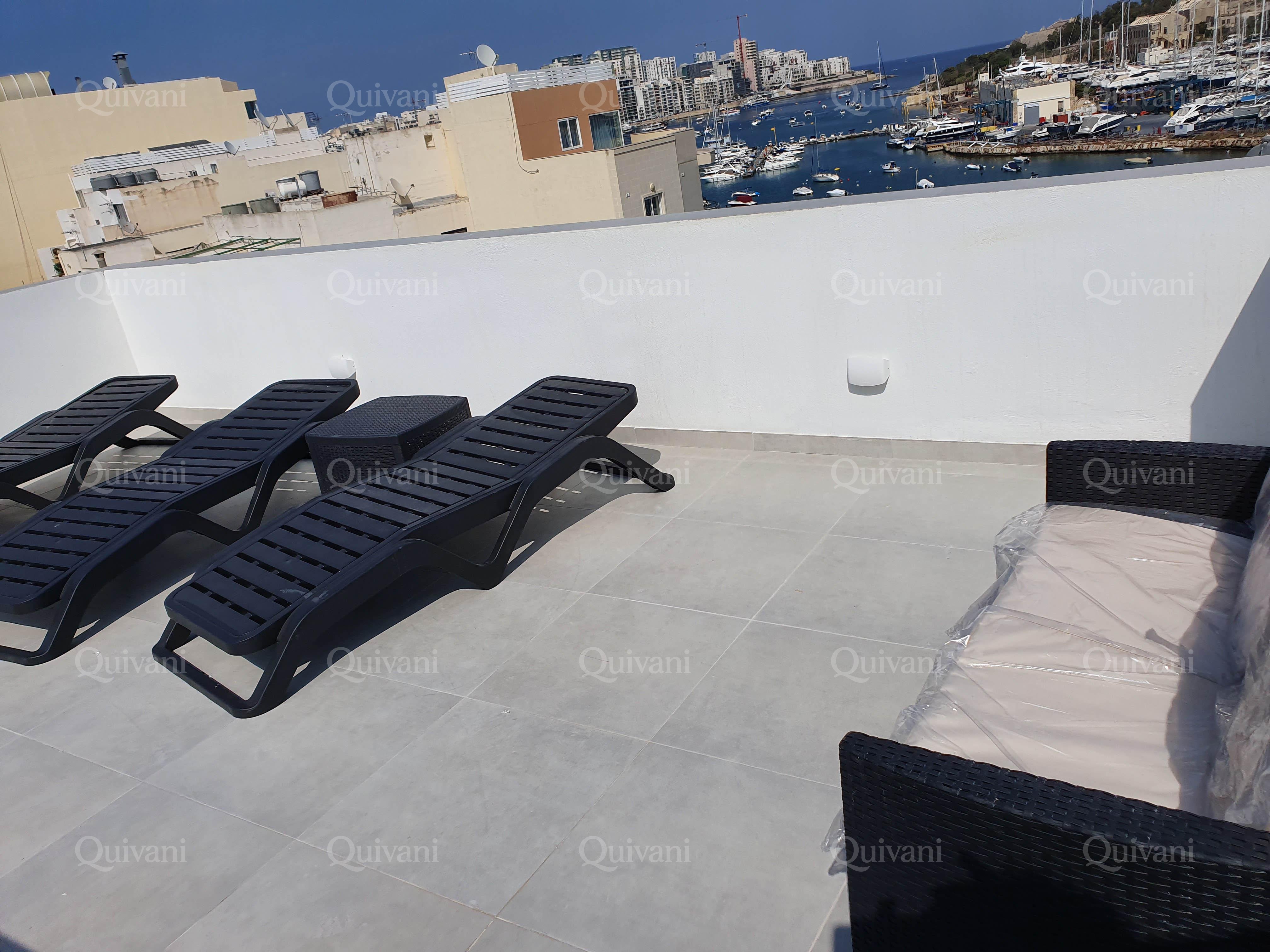 Gzira, Furnished Maisonette
