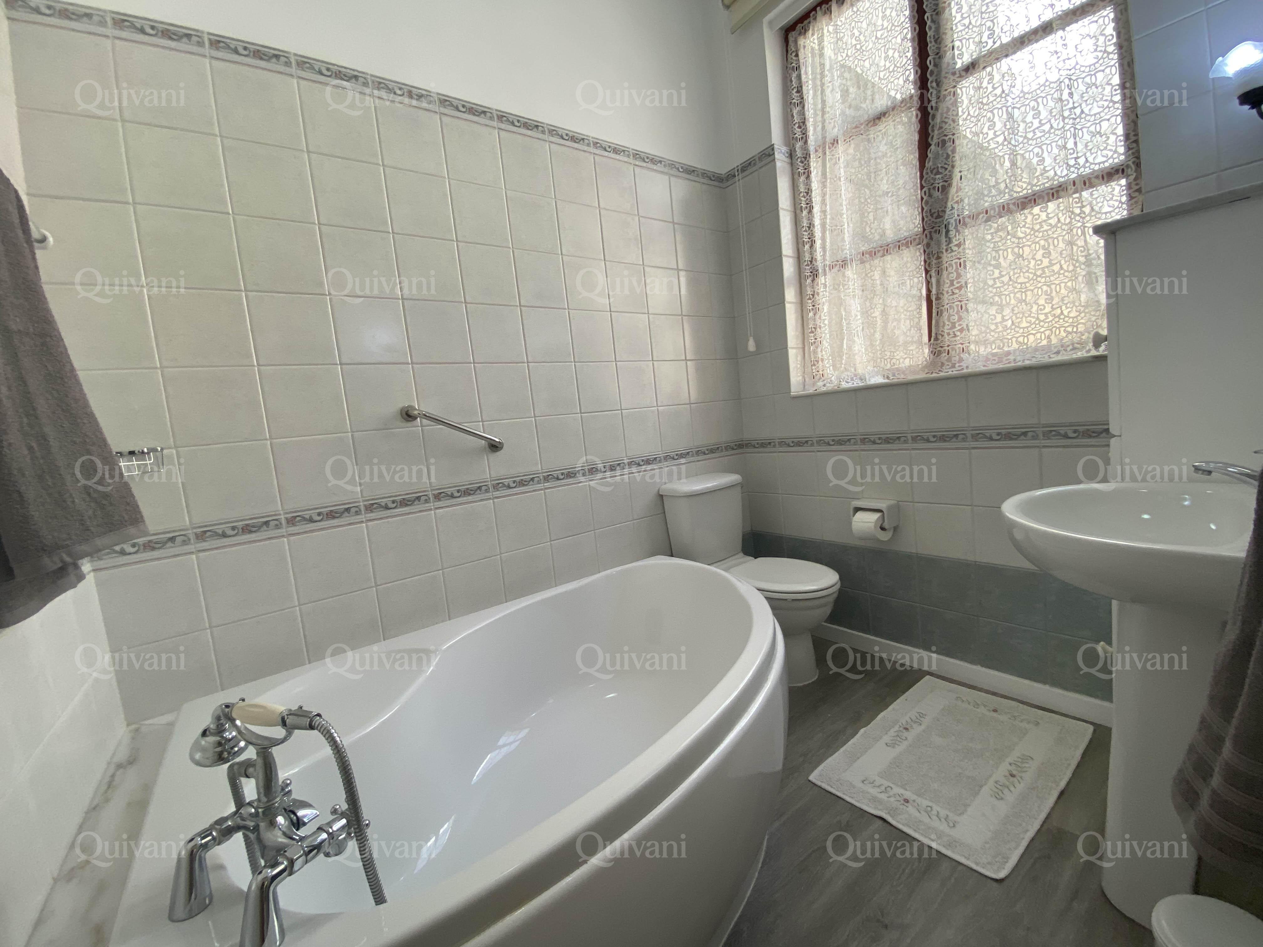 Sliema, Furnished Town House
