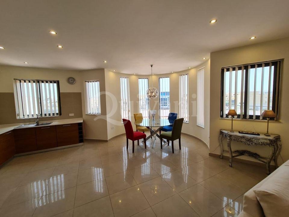 Msida, Furnished Penthouse