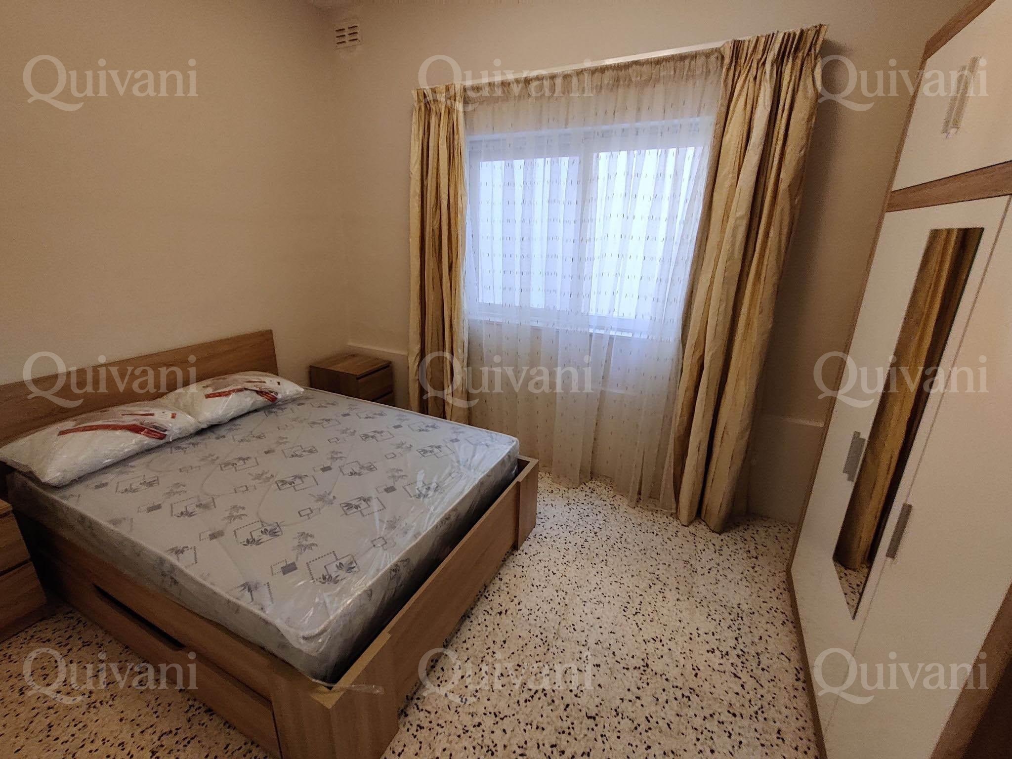 Xemxija, Furnished Apartment