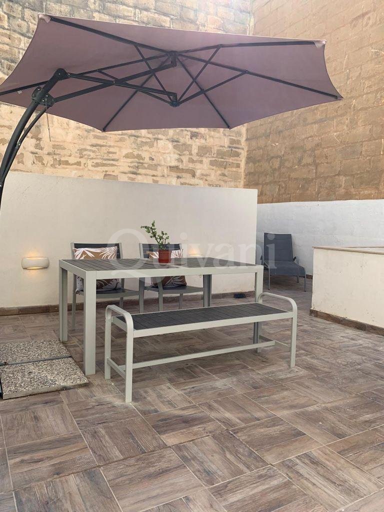 Sliema, Furnished Penthouse