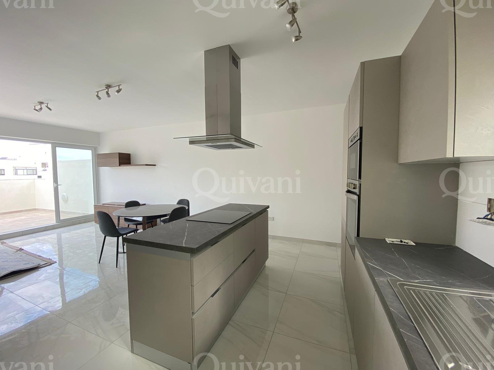Swieqi, Furnished Penthouse