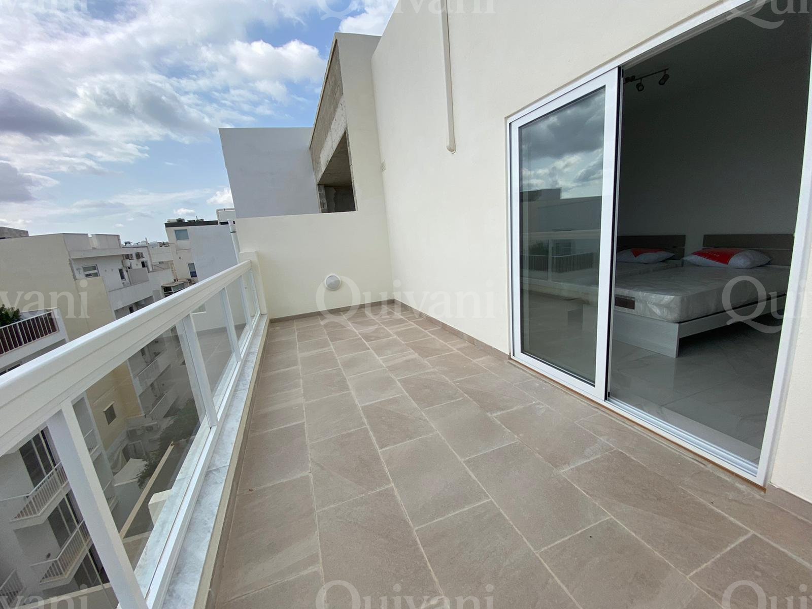 Swieqi, Furnished Penthouse