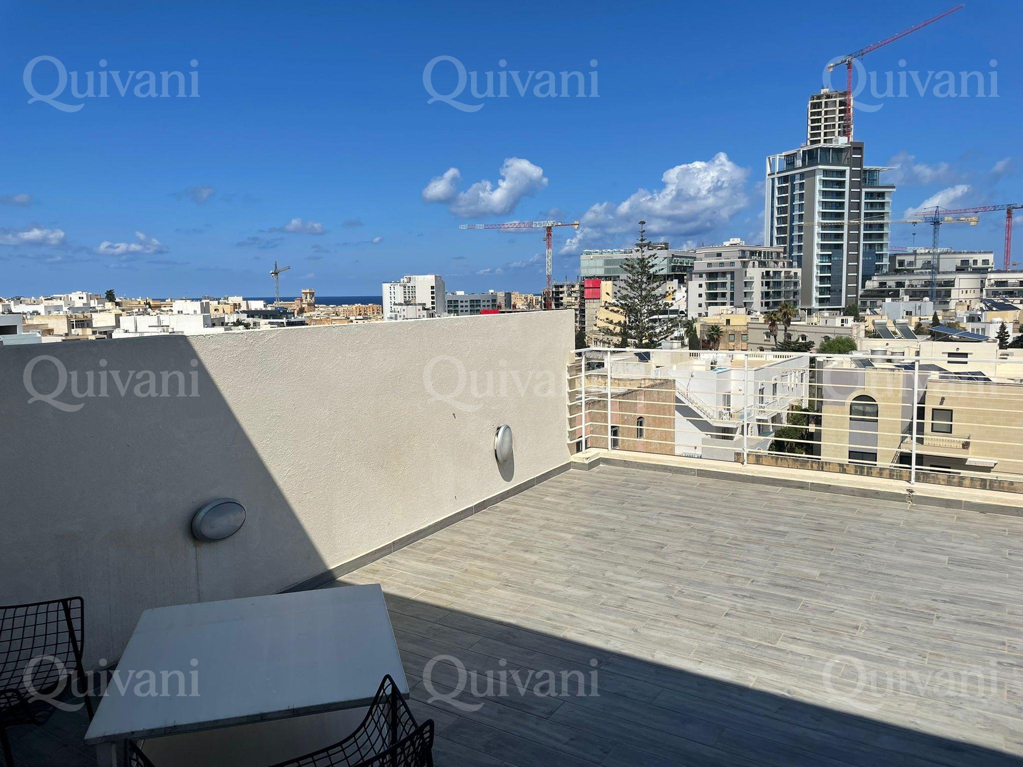 Swieqi, Furnished Penthouse