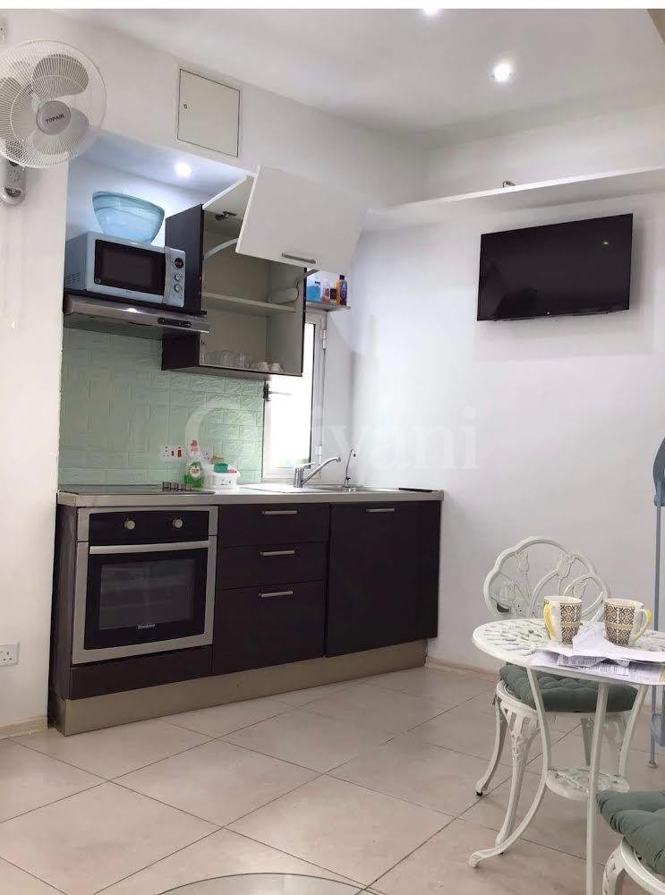 Sliema, Furnished Town House