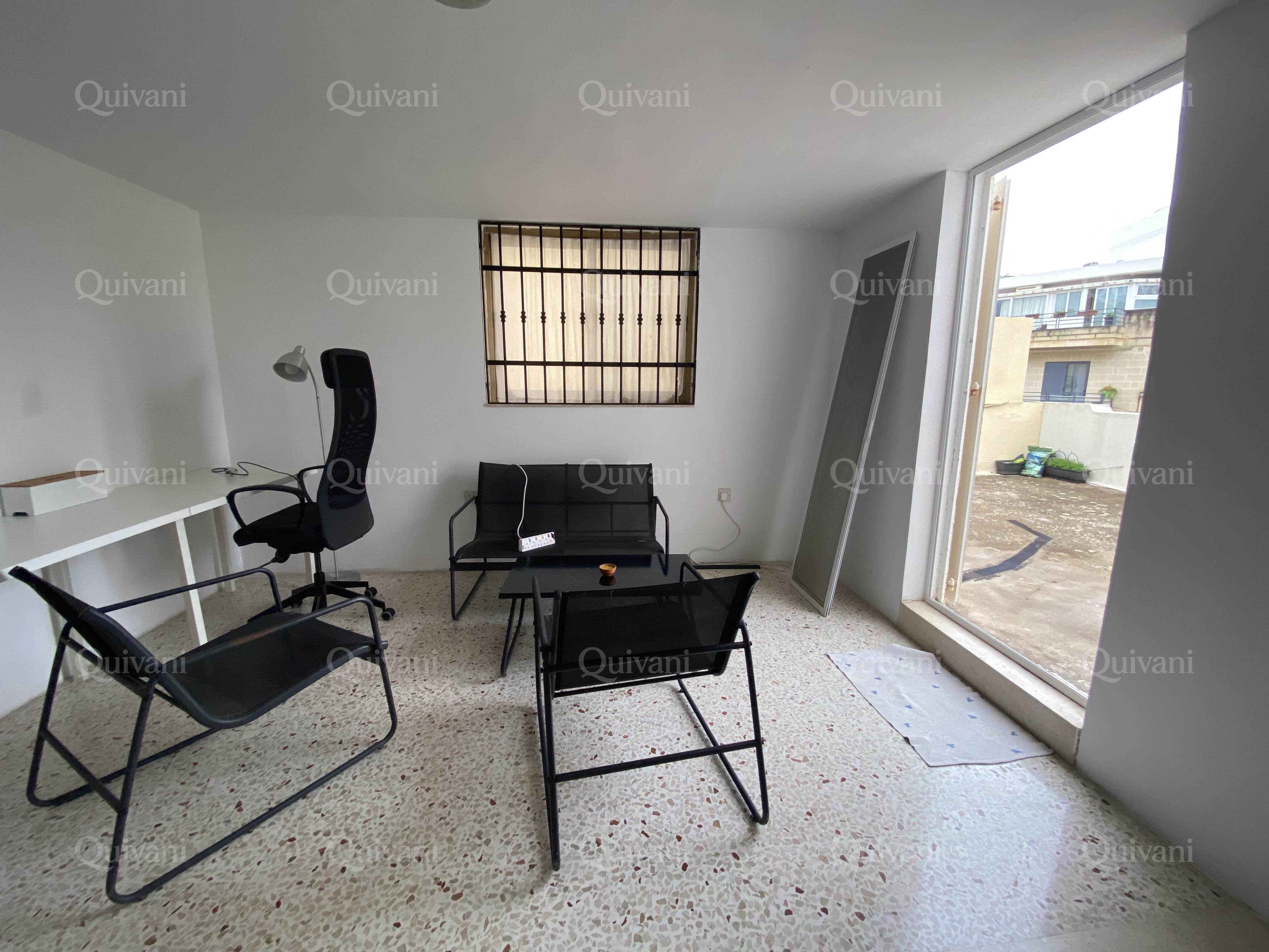 Tal-Ibrag, Furnished Maisonette