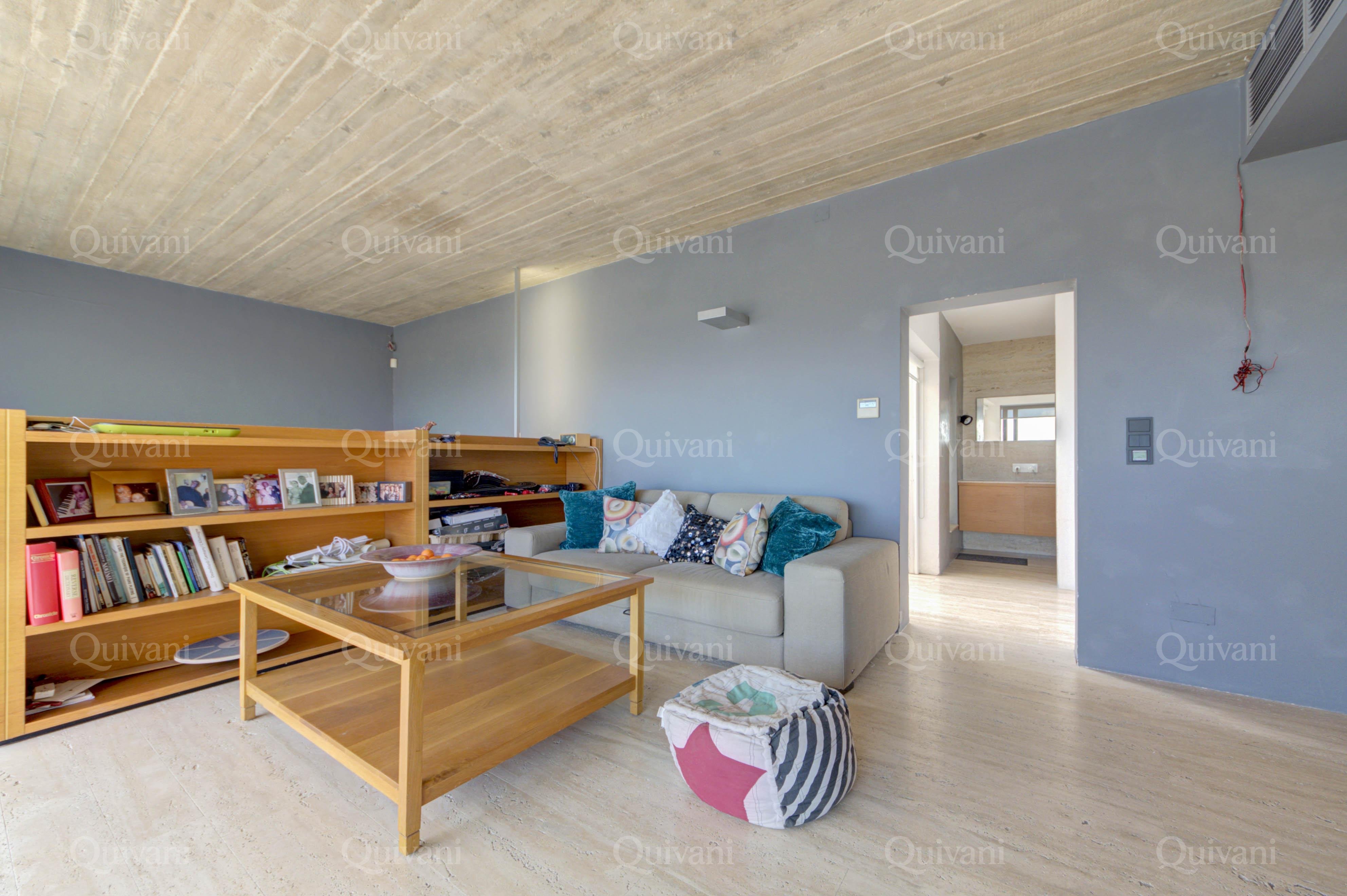 Valletta, Furnished Palazzo