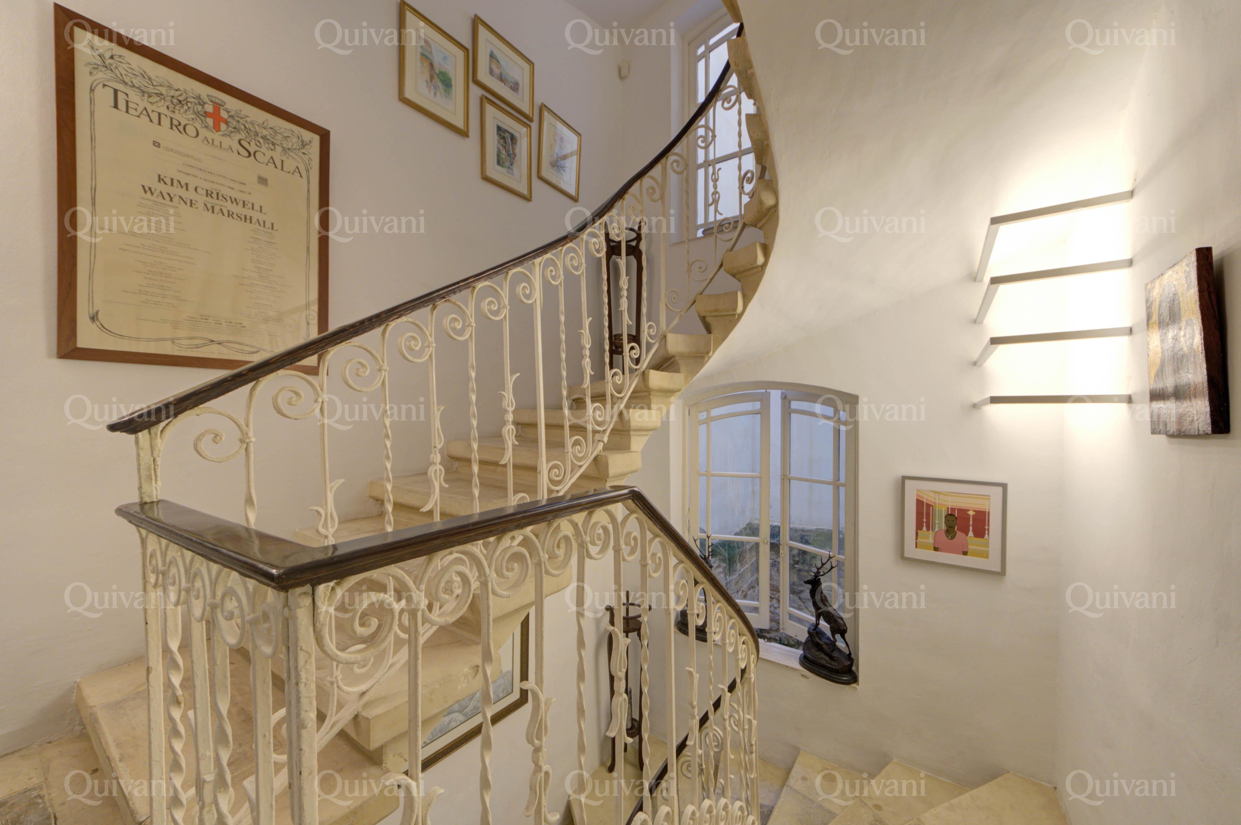 Valletta, Furnished Palazzo