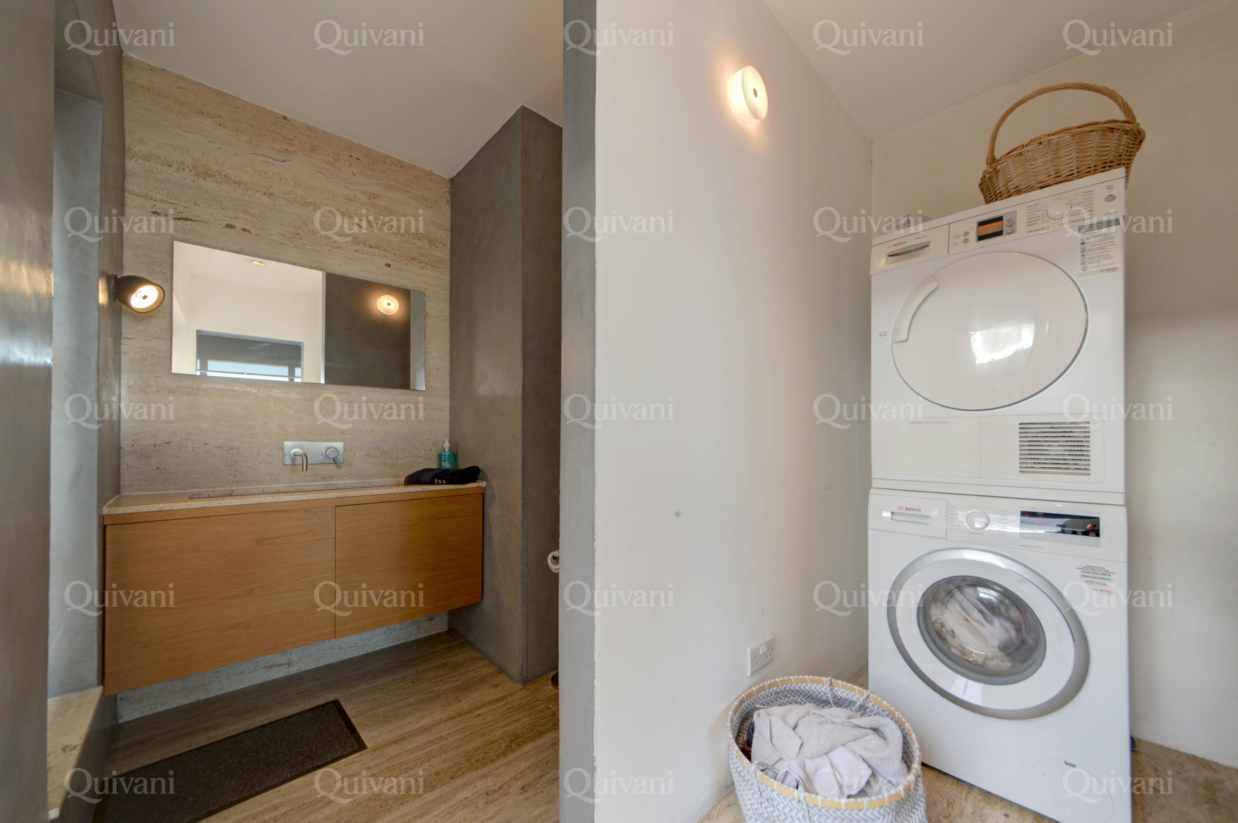 Valletta, Furnished Palazzo