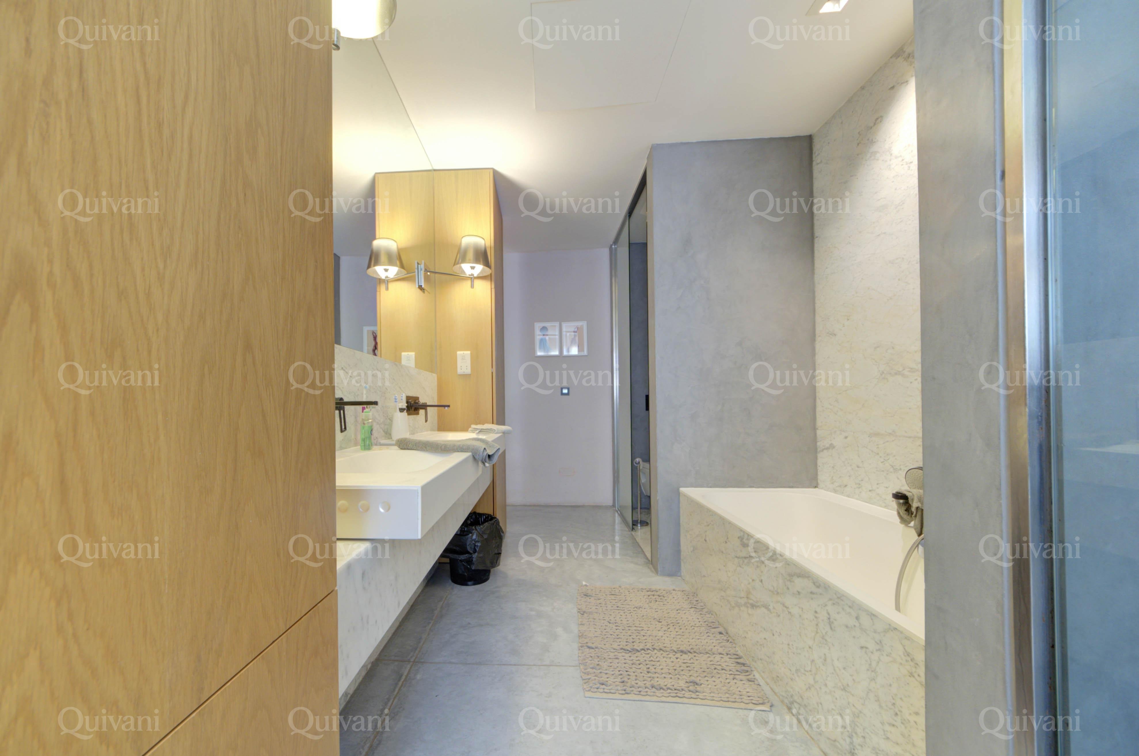 Valletta, Furnished Palazzo