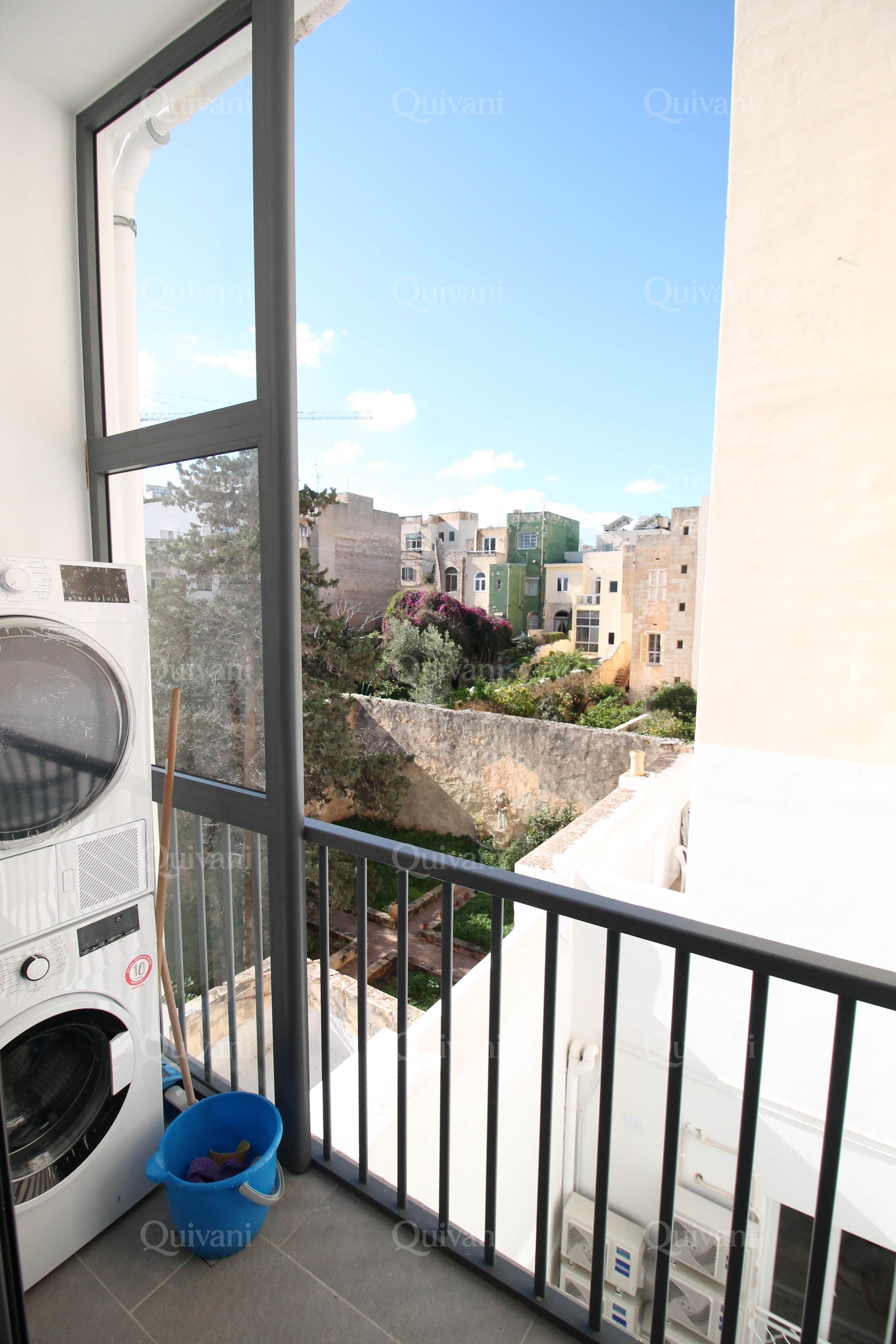 St Julians, Furnished Apartment