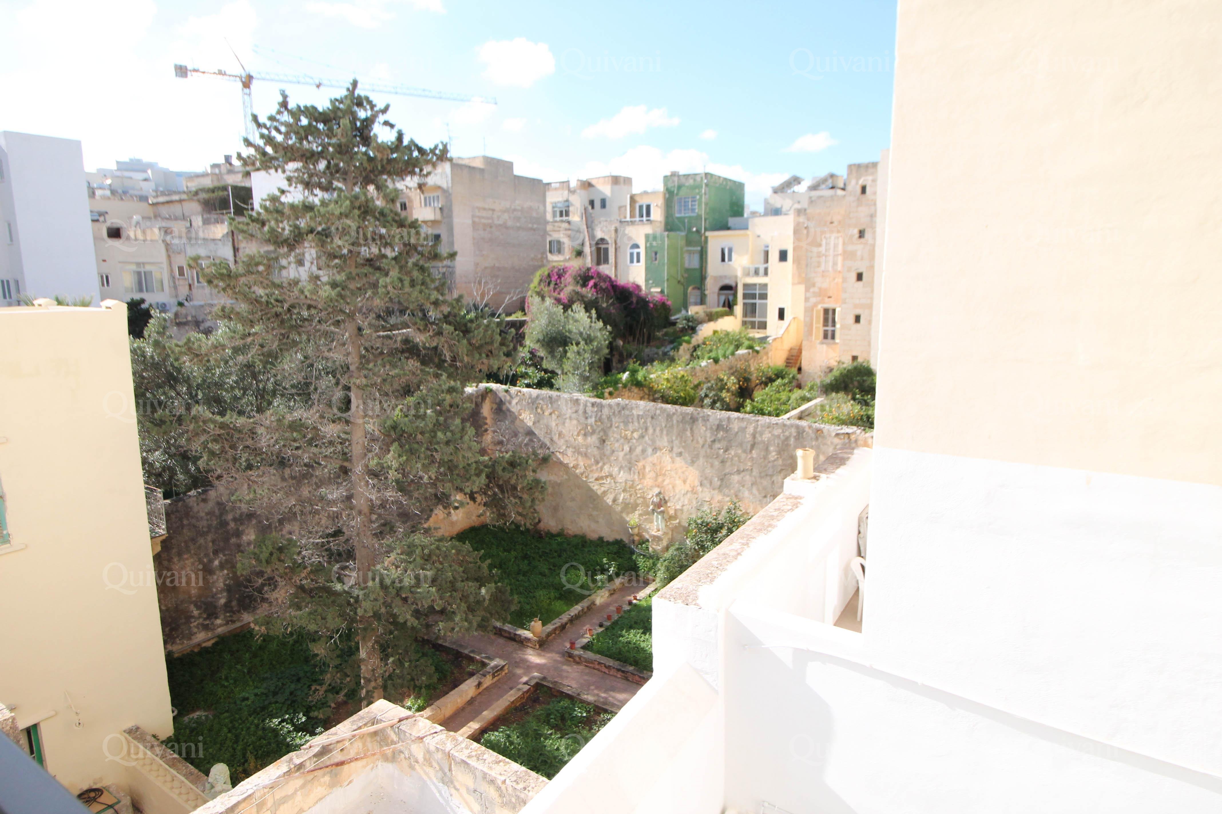 St Julians, Furnished Apartment