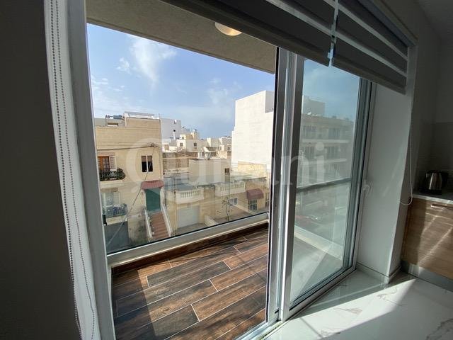 Bahar ic-Caghaq, Furnished Apartment
