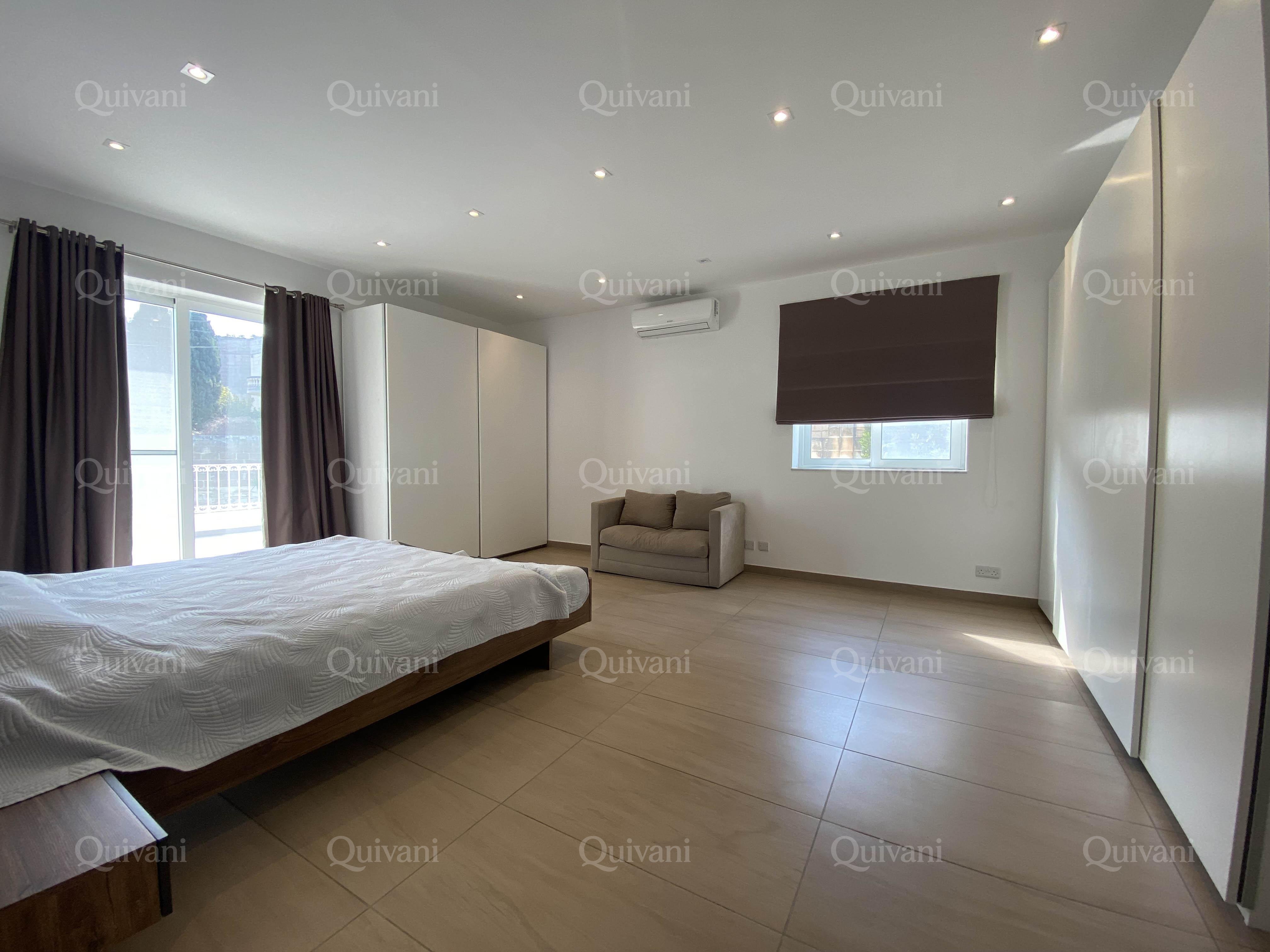 Madliena, Furnished Villa