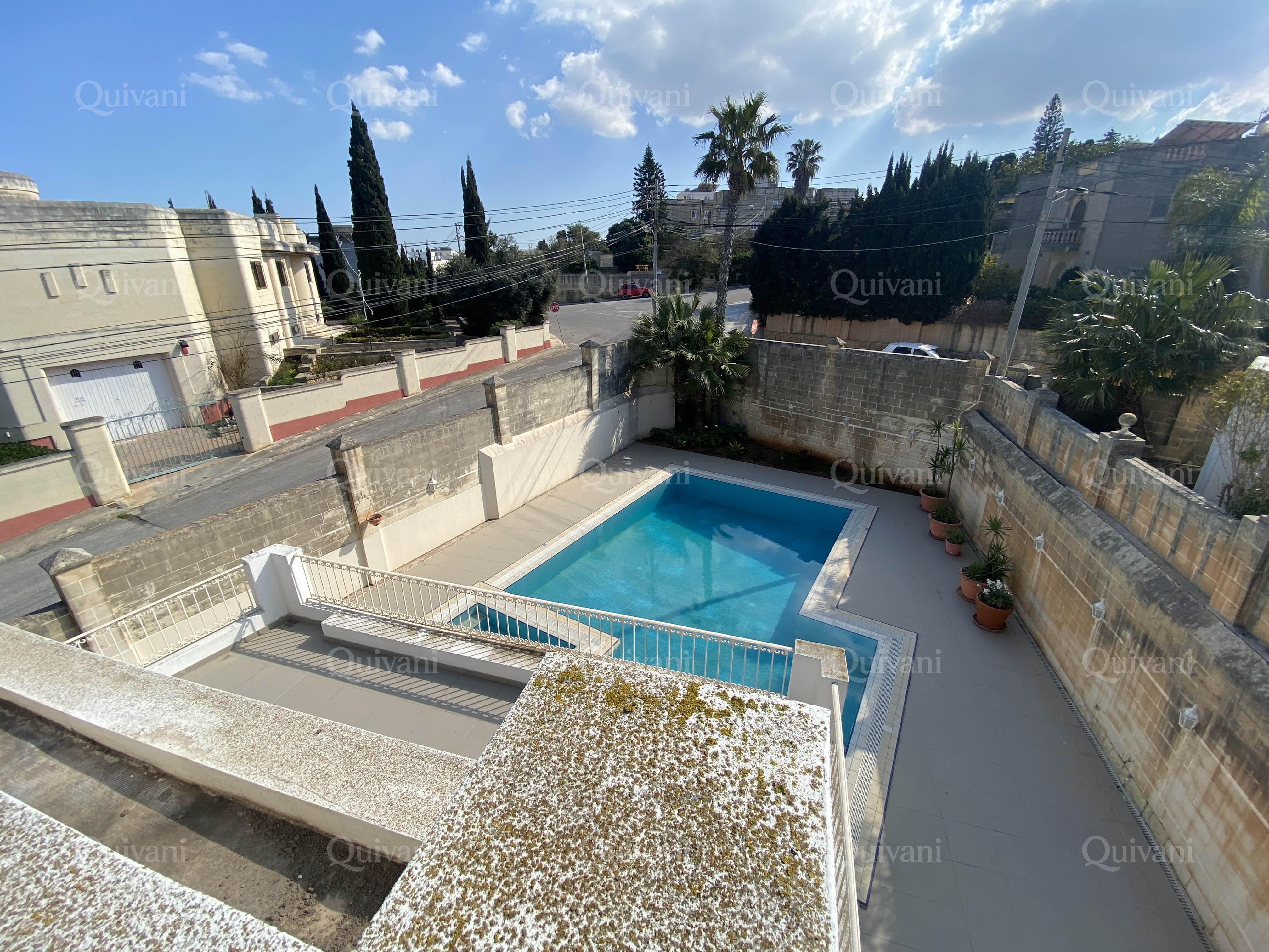 Madliena, Furnished Villa