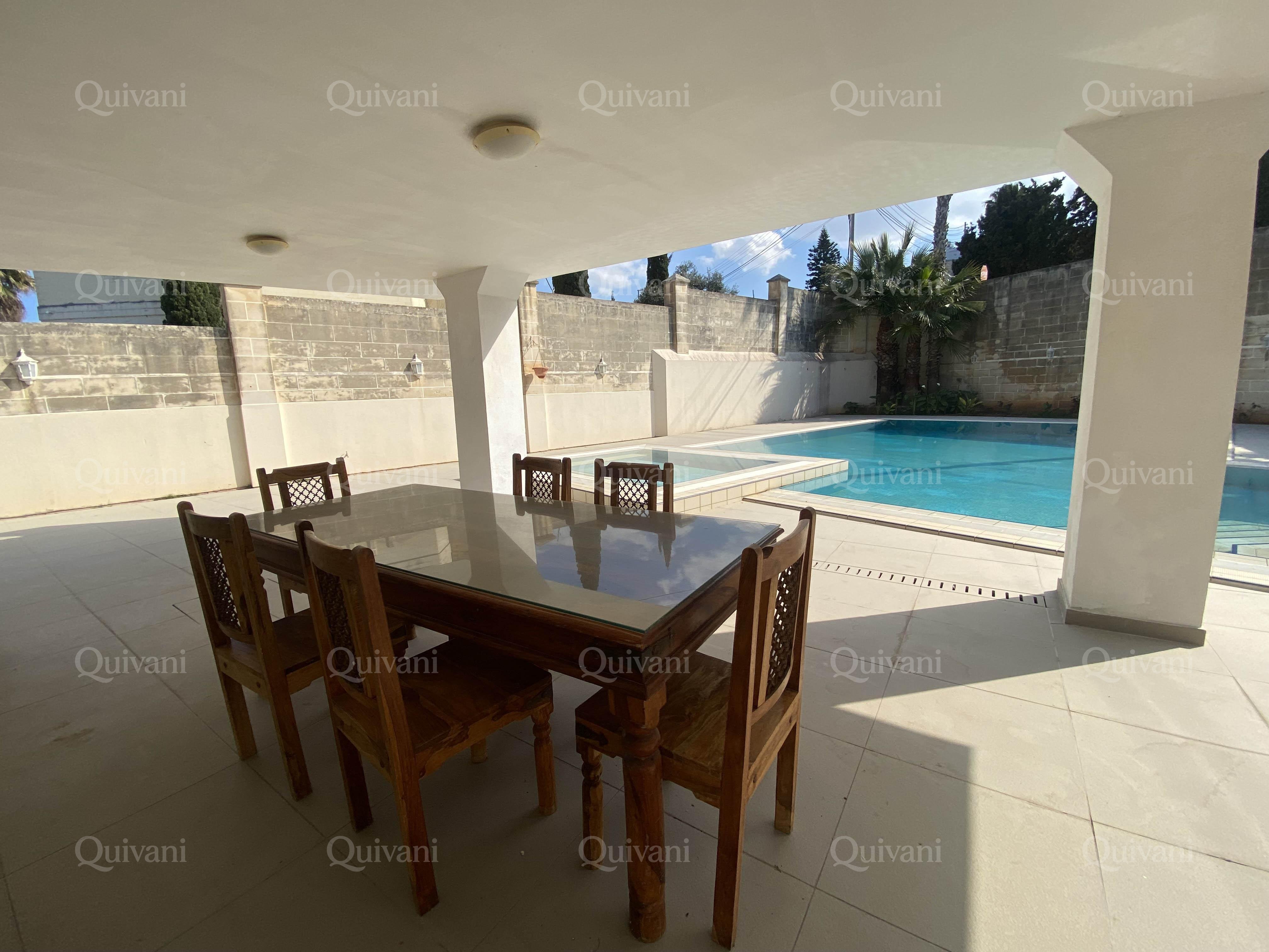 Madliena, Furnished Villa