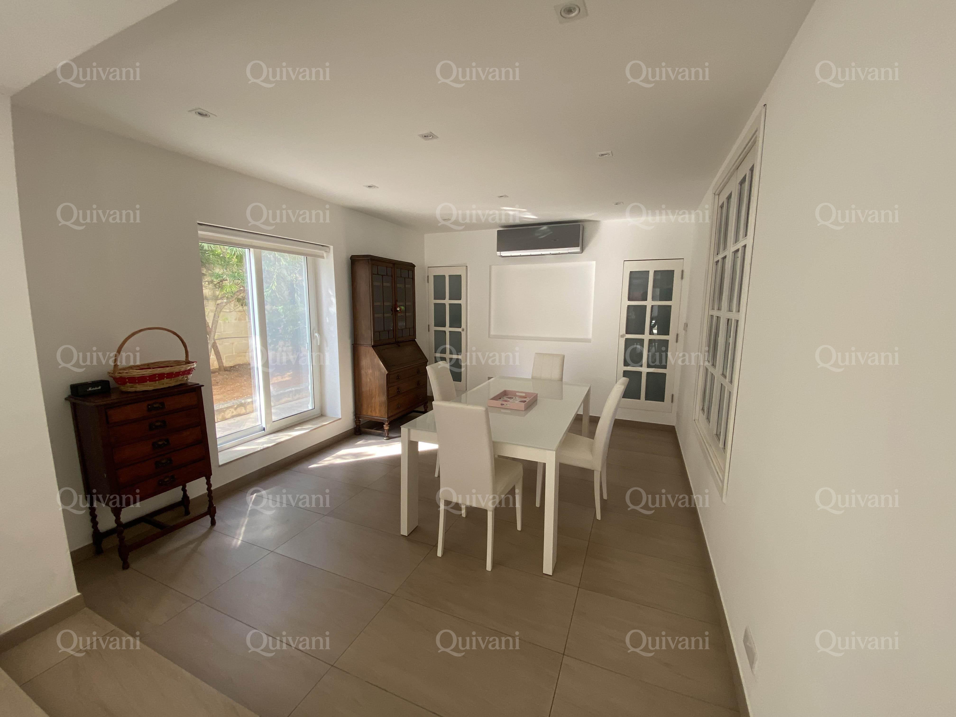 Madliena, Furnished Villa