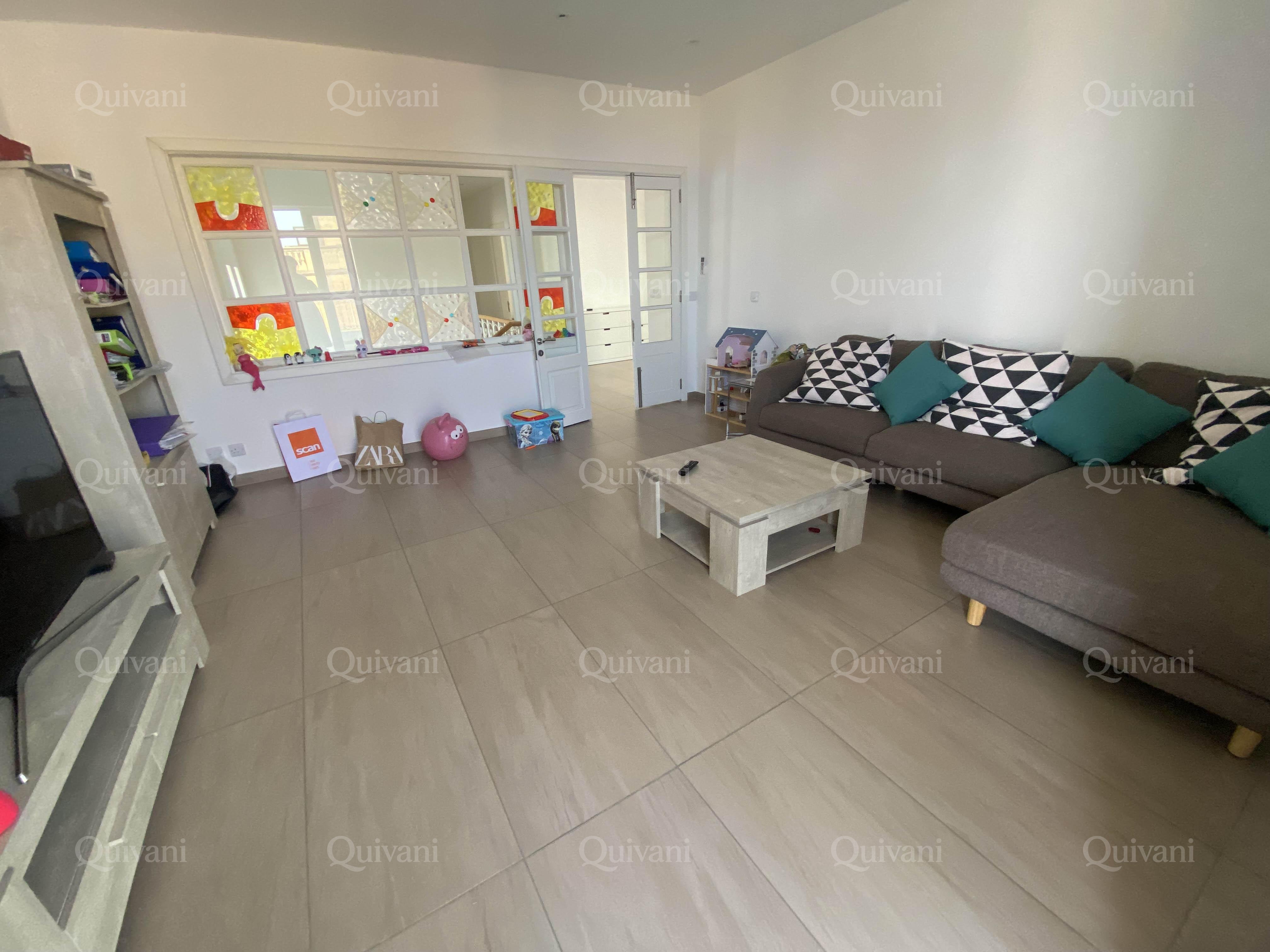 Madliena, Furnished Villa