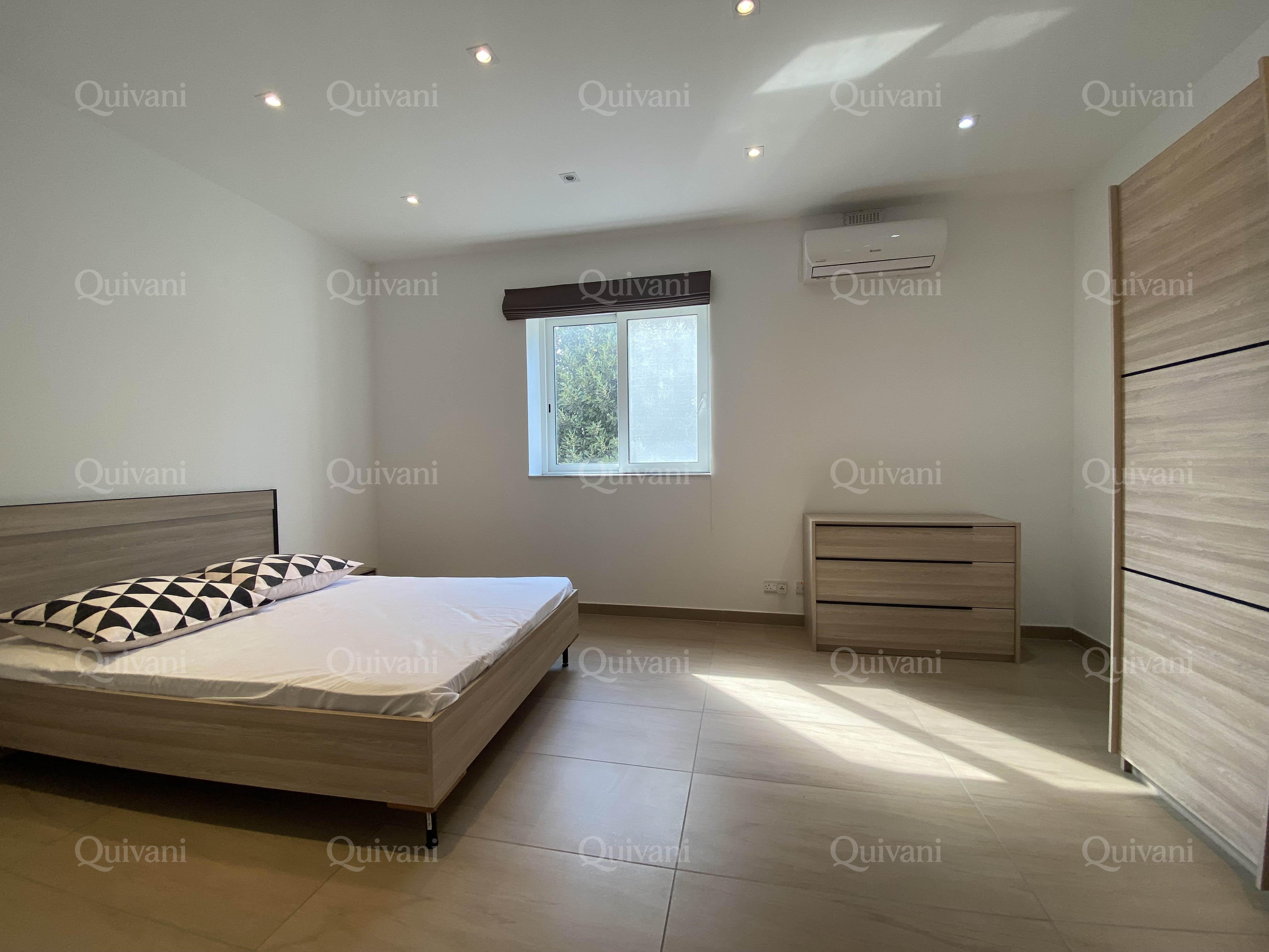 Madliena, Furnished Villa