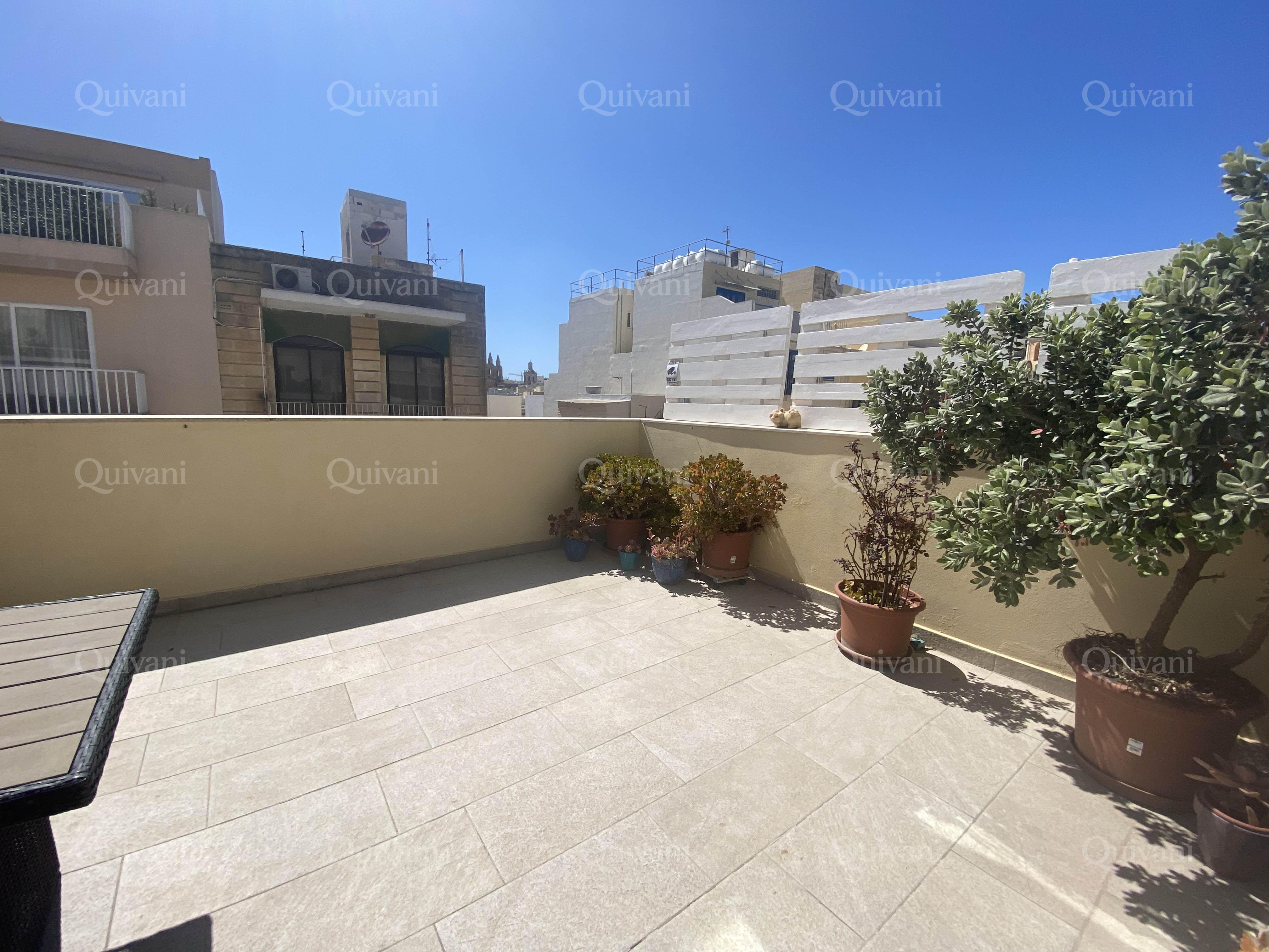 Sliema, Furnished Penthouse