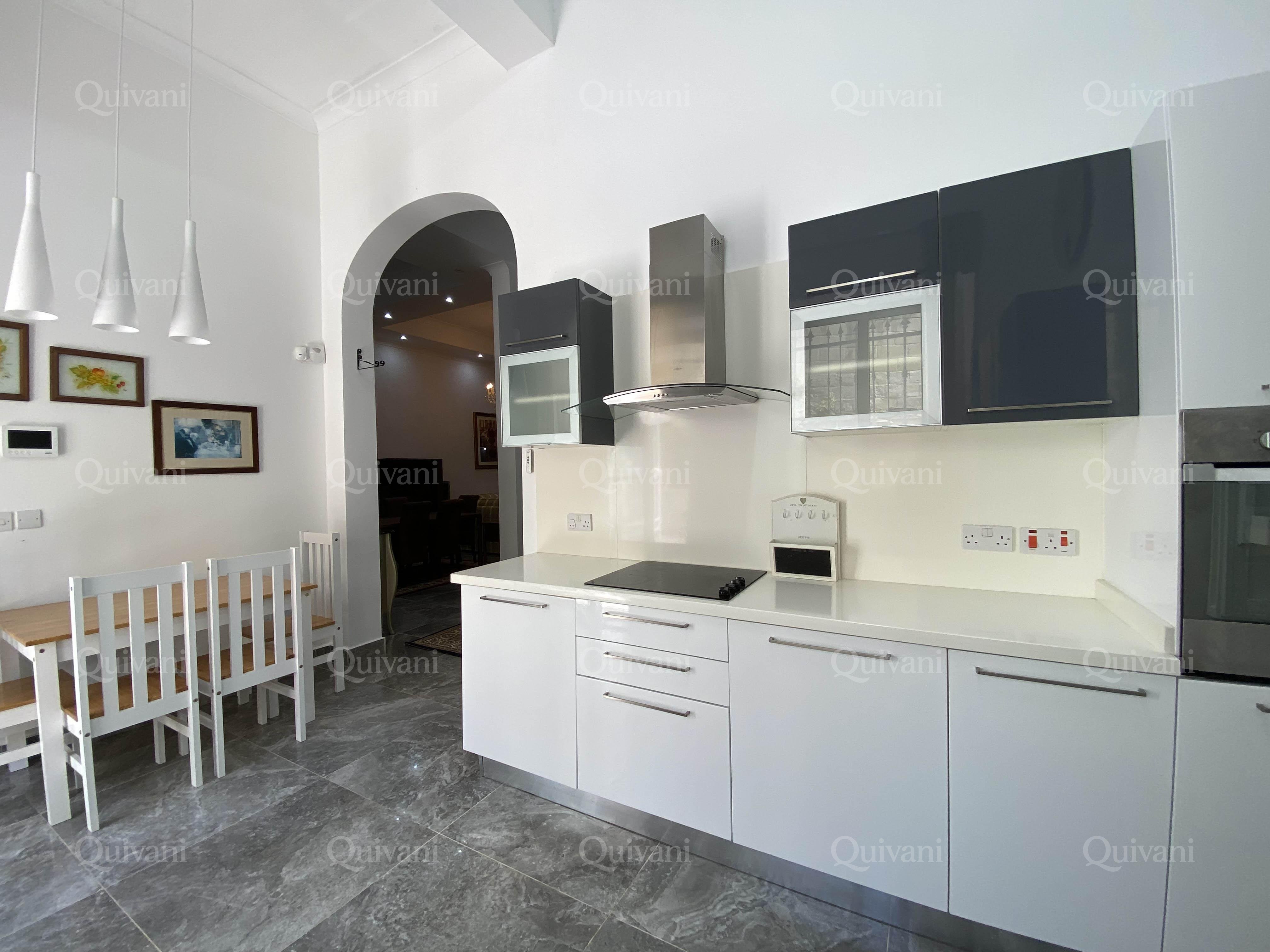 Sliema, Furnished Town House