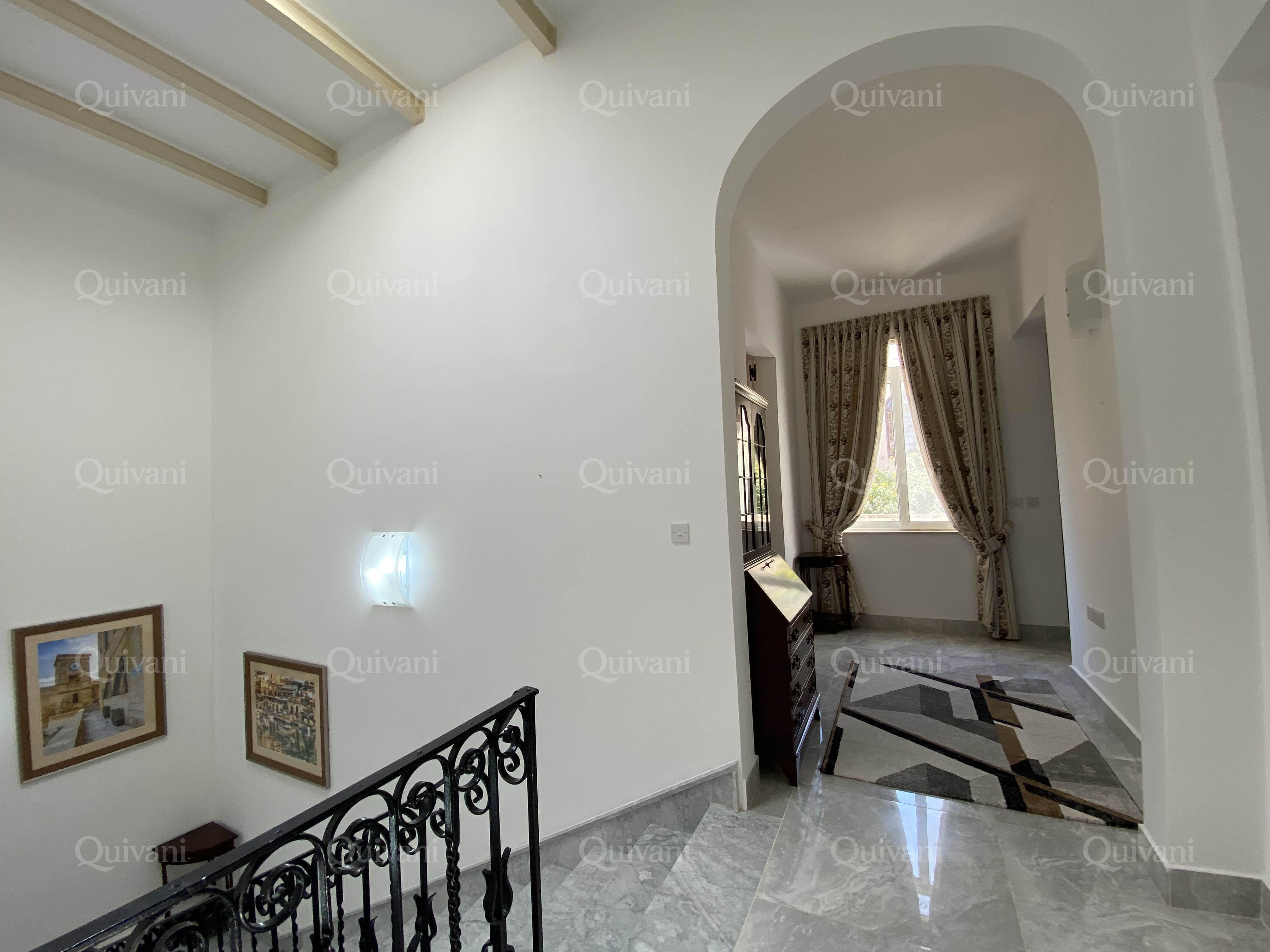 Sliema, Furnished Town House