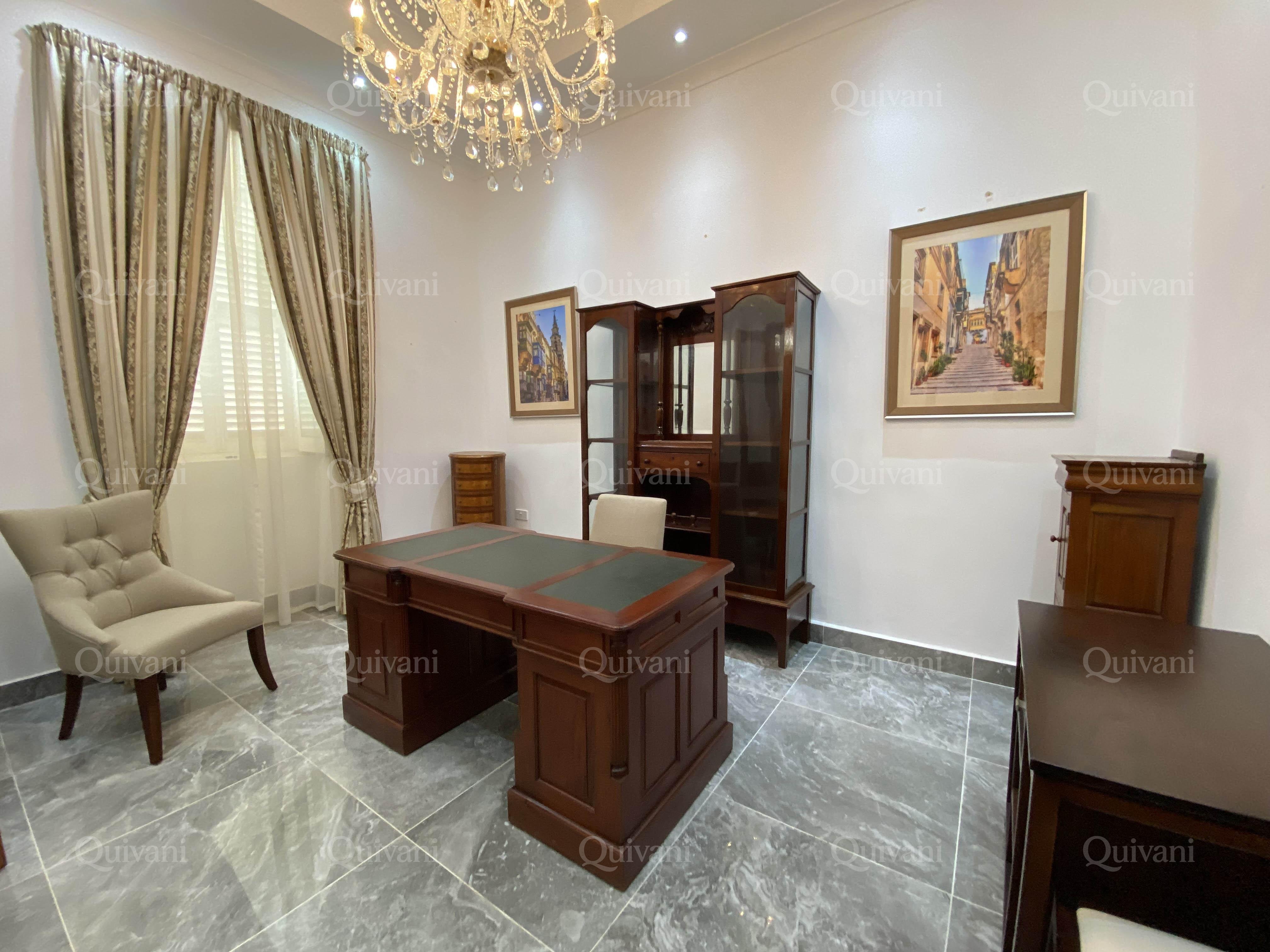 Sliema, Furnished Town House