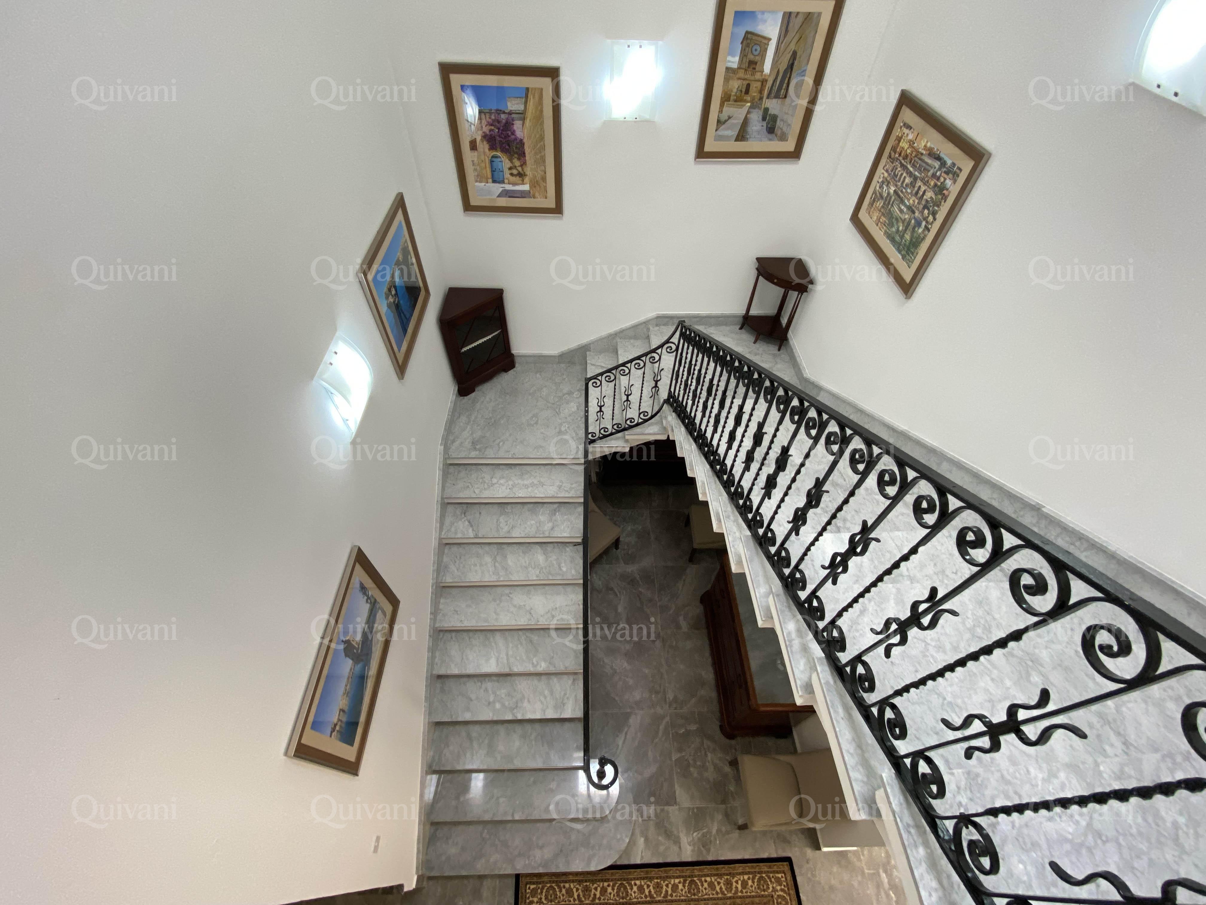 Sliema, Furnished Town House