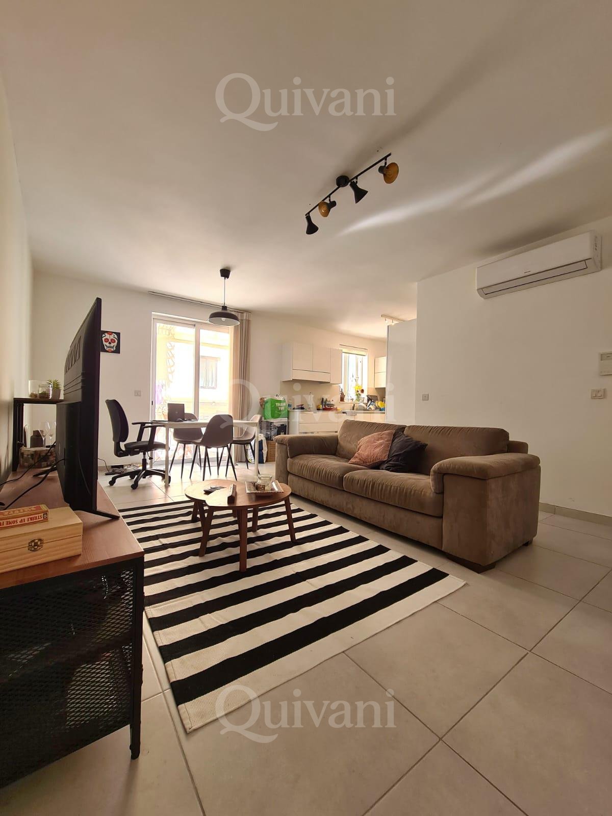 Gzira, Furnished Apartment