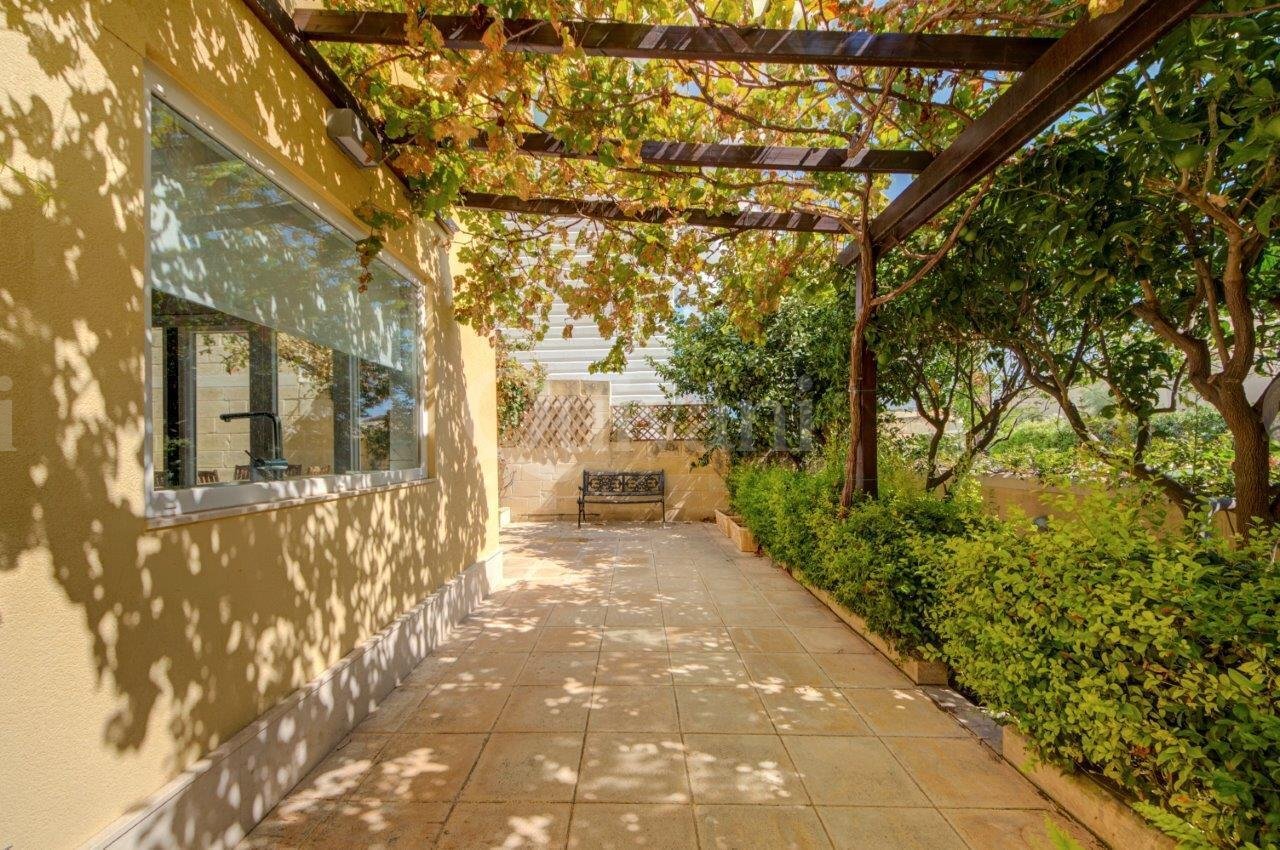 San Gwann, Furnished Detached Villa