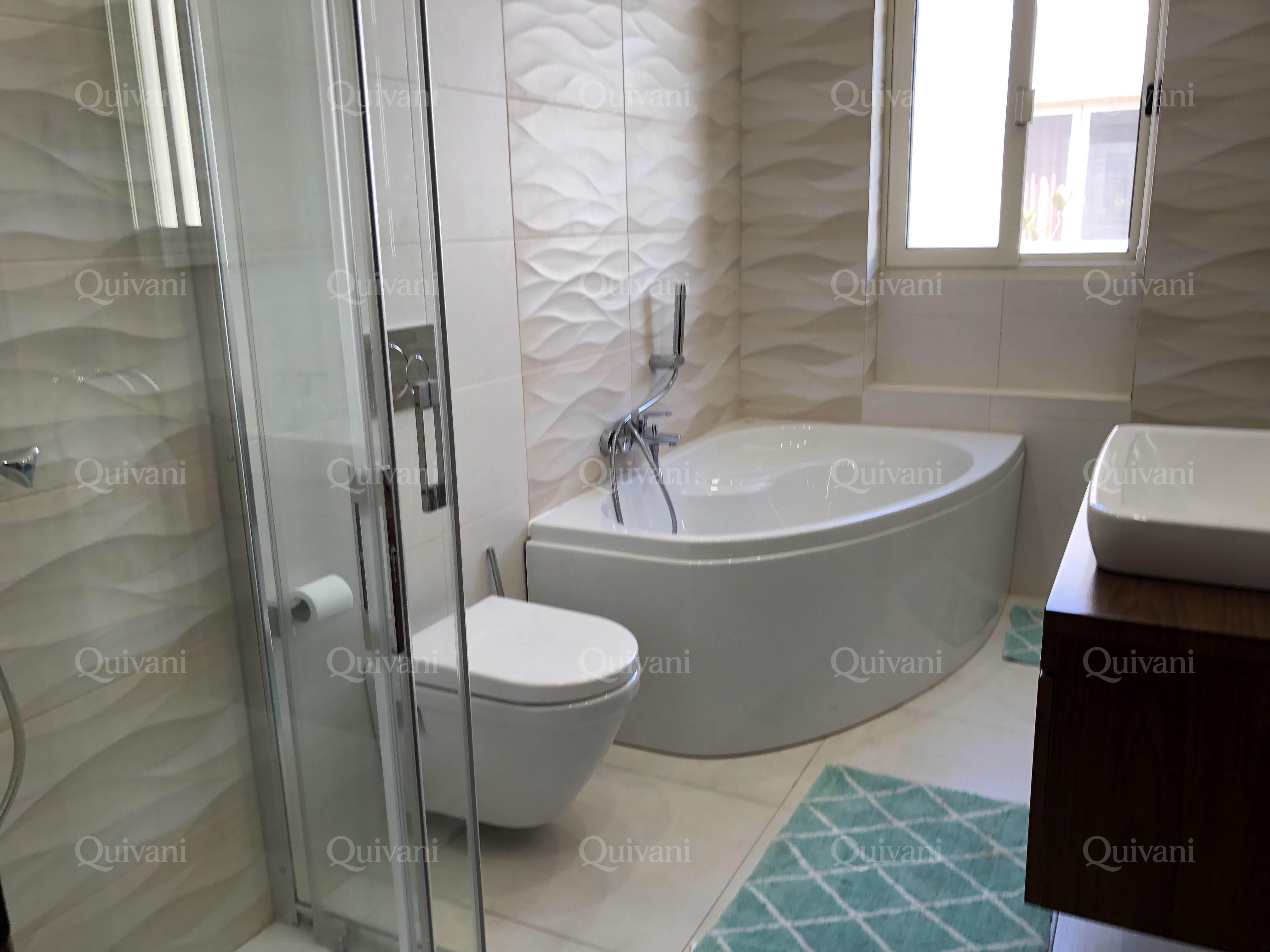 Mosta, Furnished Villa