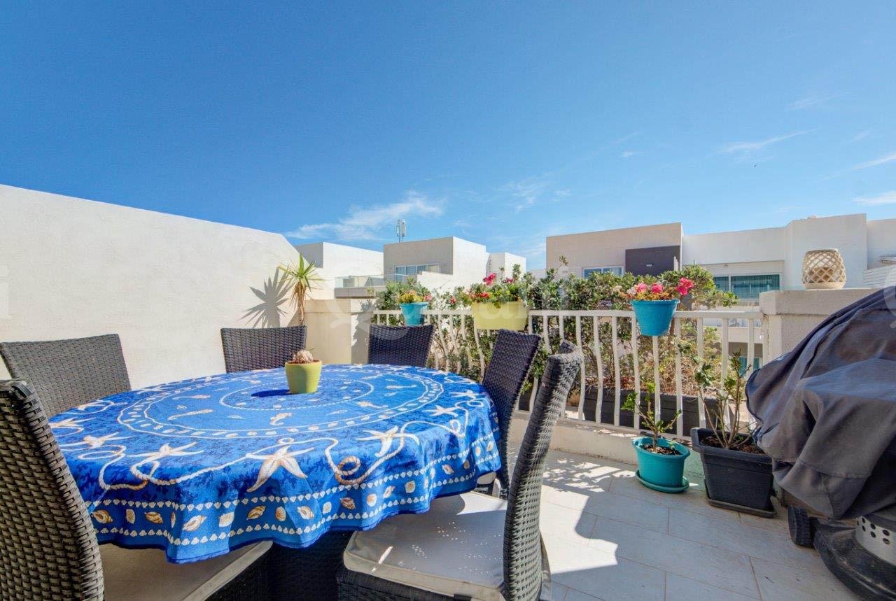 Swieqi, Furnished Penthouse