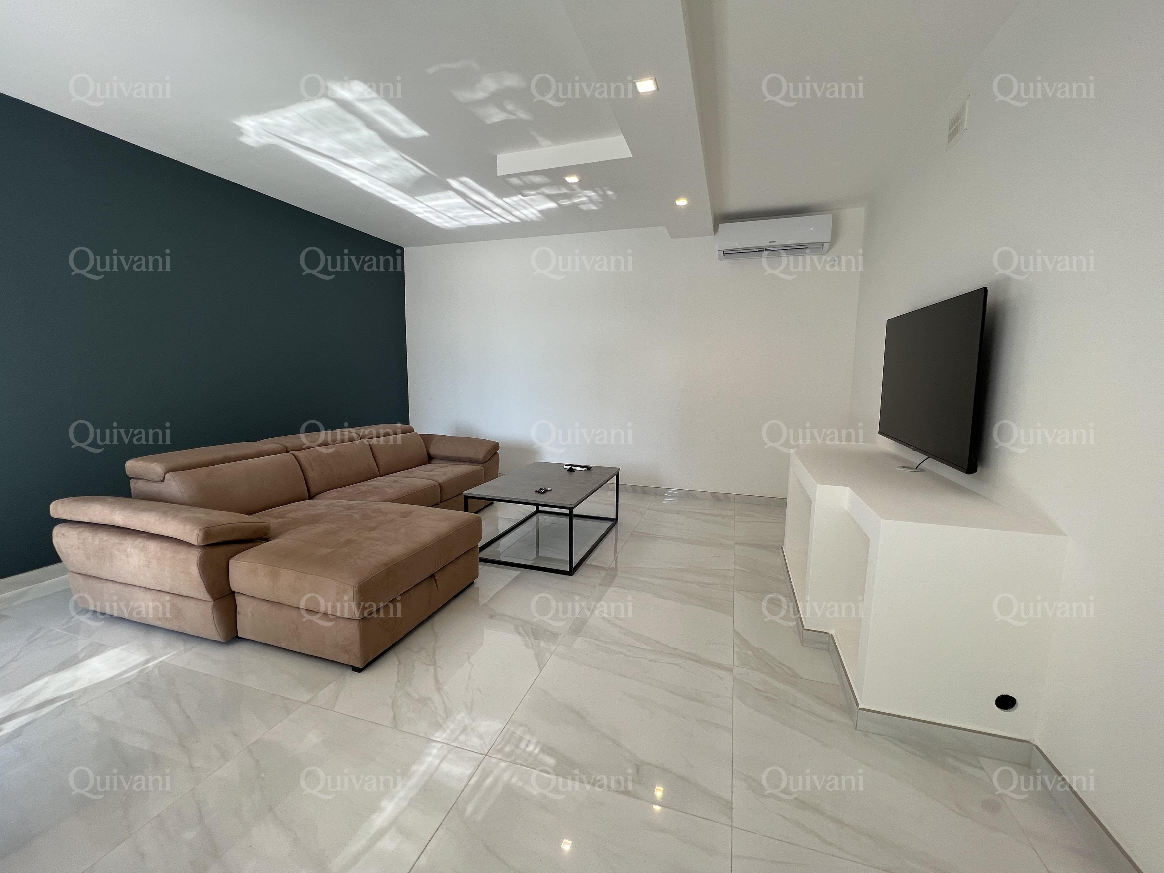 Qawra, Furnished Apartment