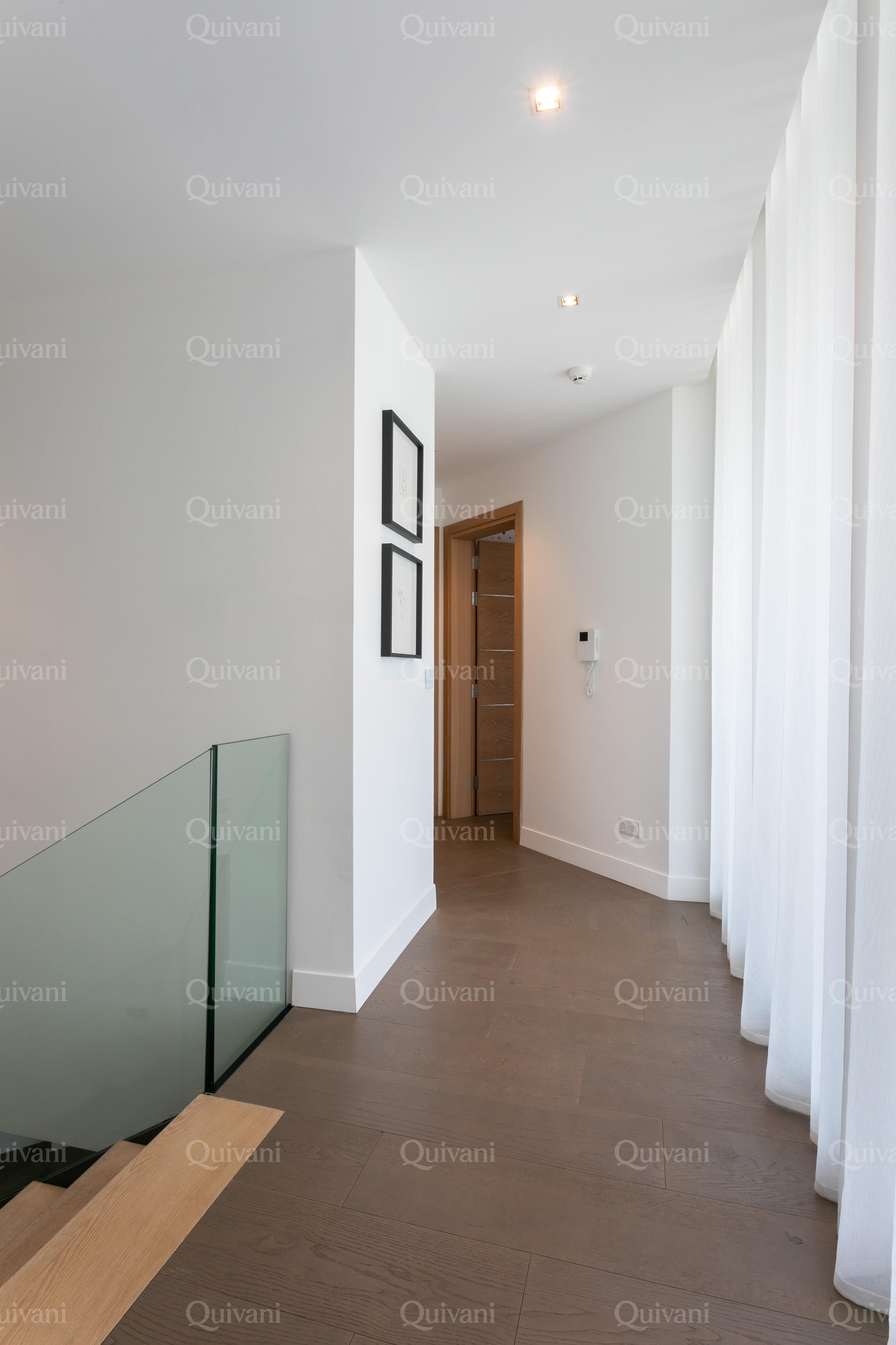 Pendergardens, Furnished Duplex Apartment