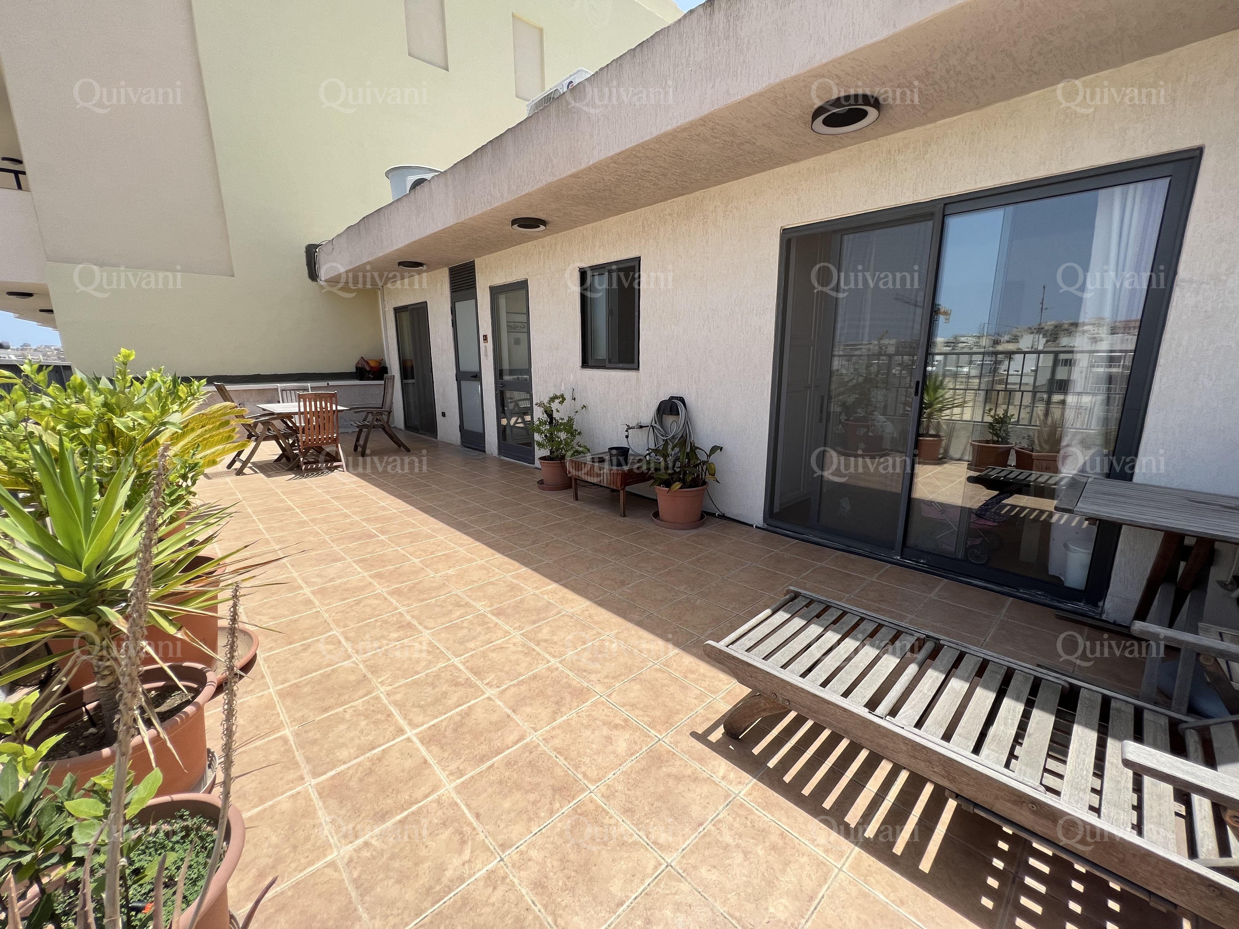 Gzira, Furnished Penthouse
