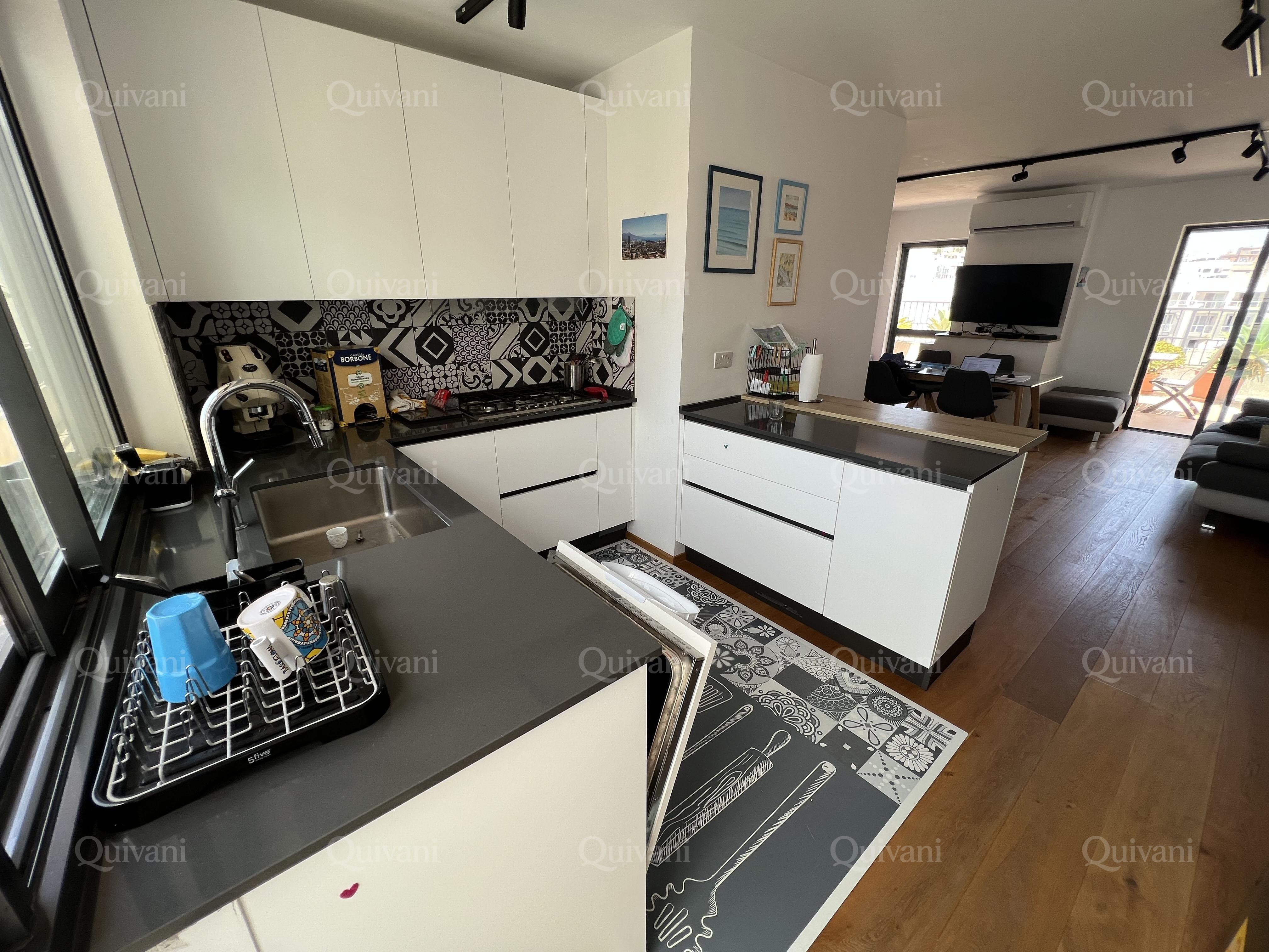 Gzira, Furnished Penthouse
