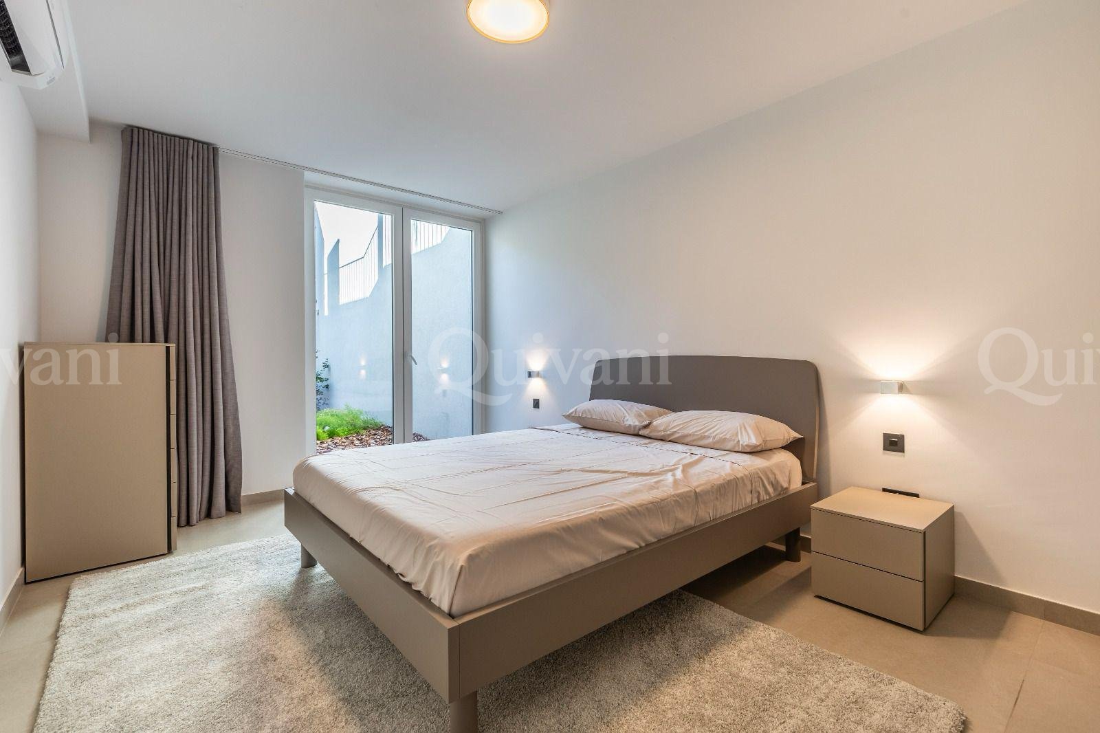 Madliena, Furnished Villa