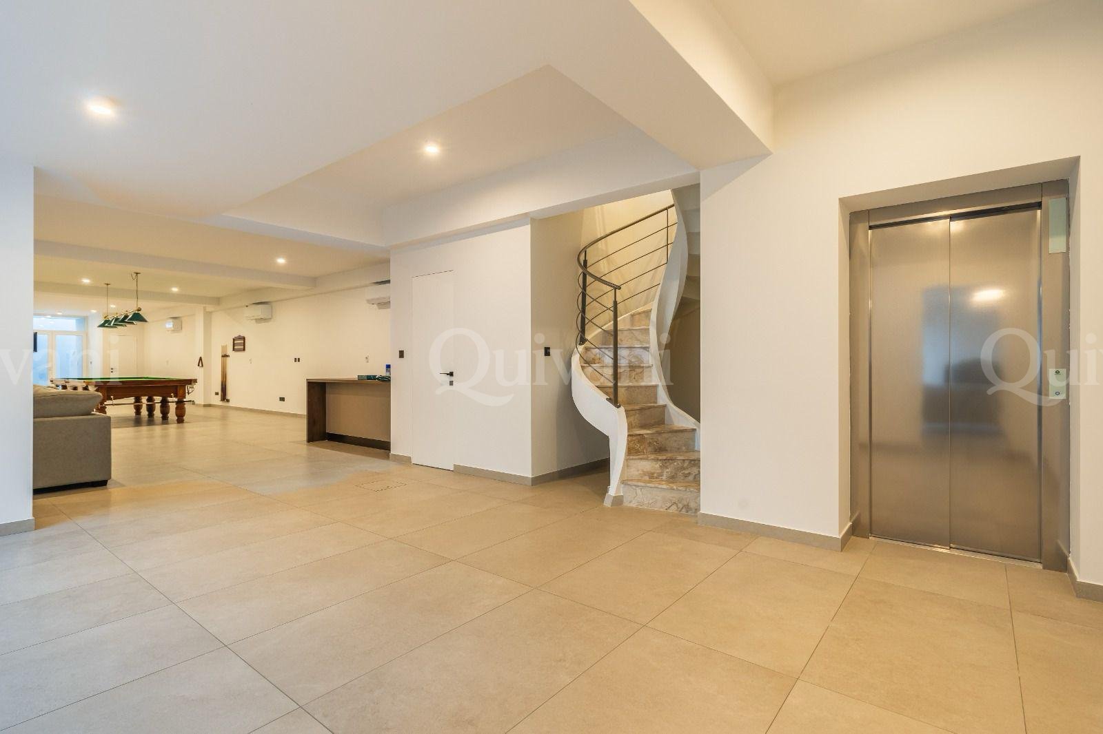 Madliena, Furnished Villa