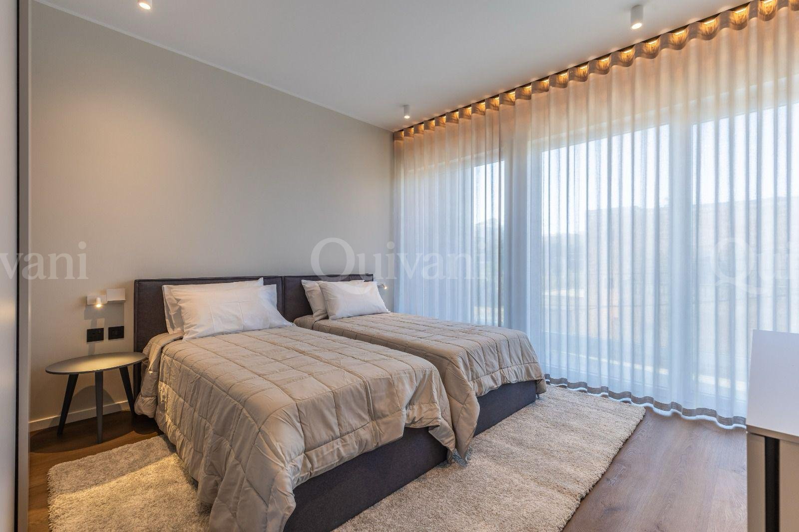 Madliena, Furnished Villa