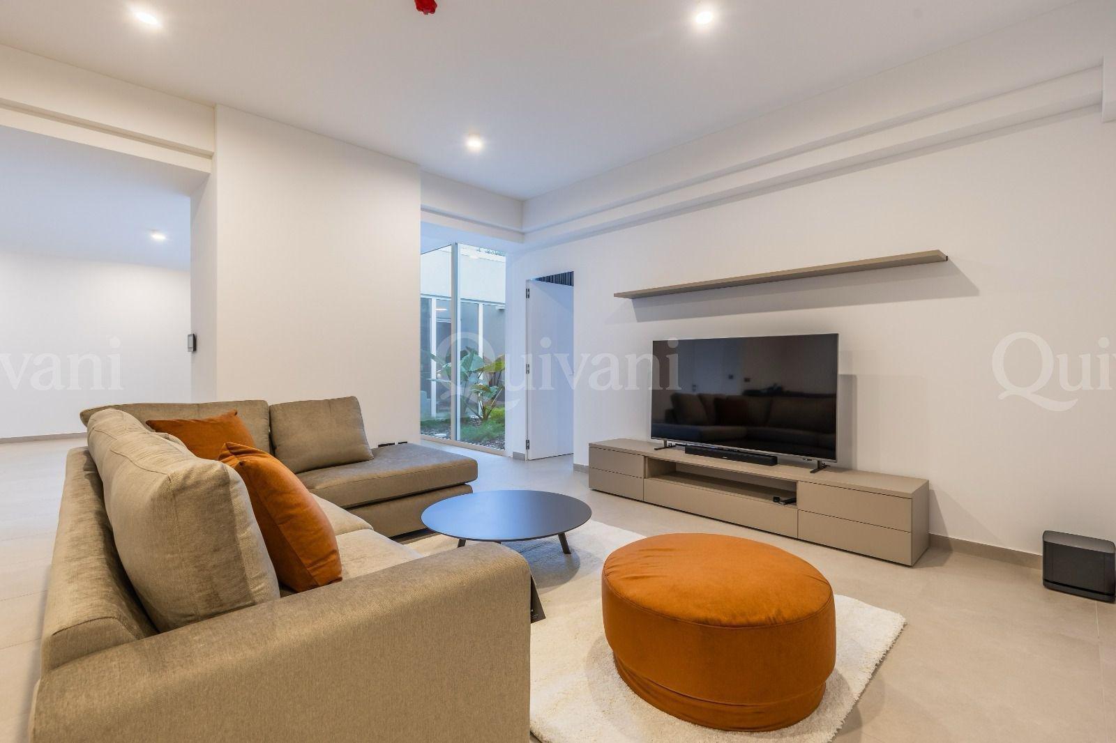 Madliena, Furnished Villa