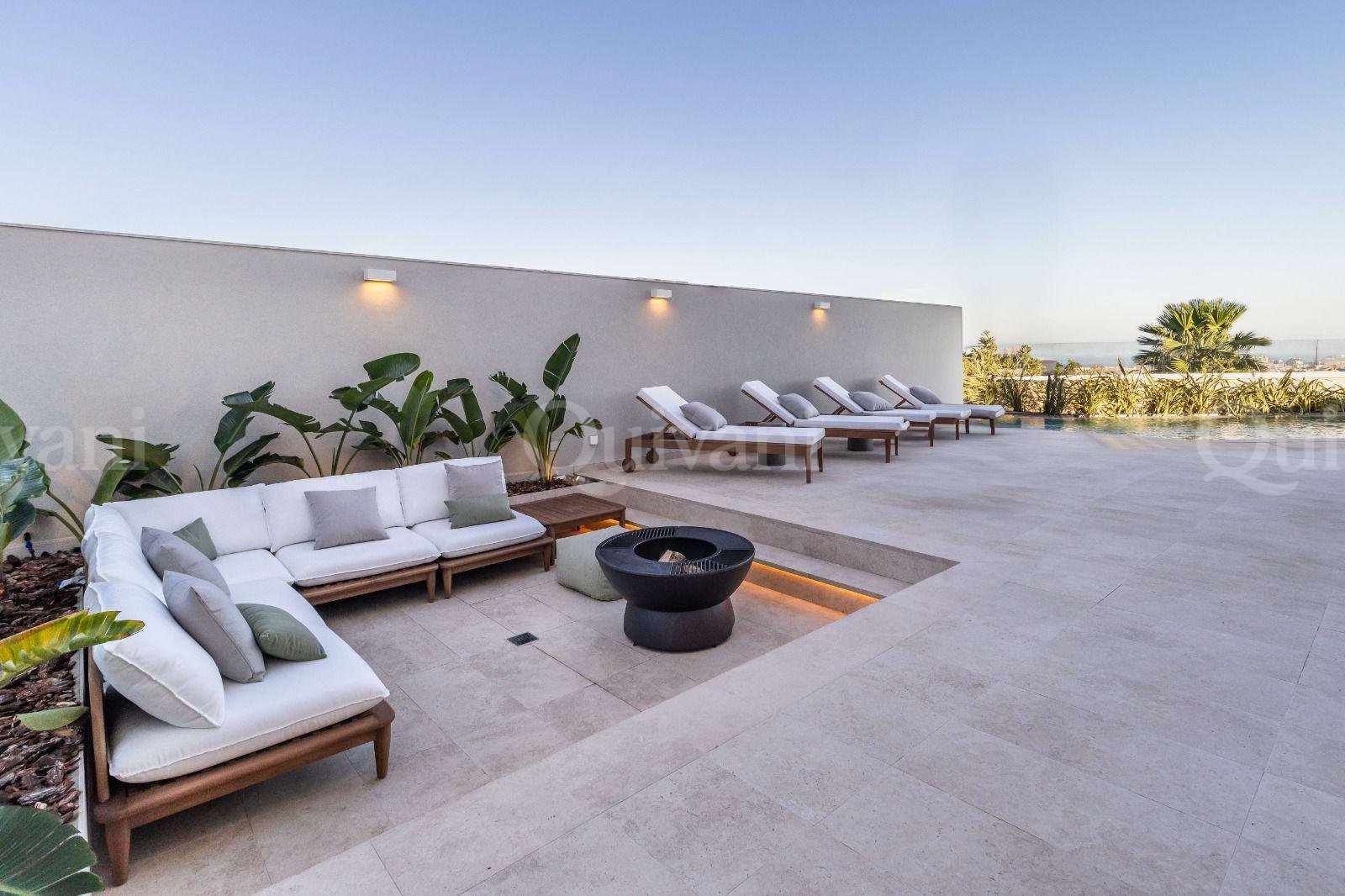 Madliena, Furnished Villa
