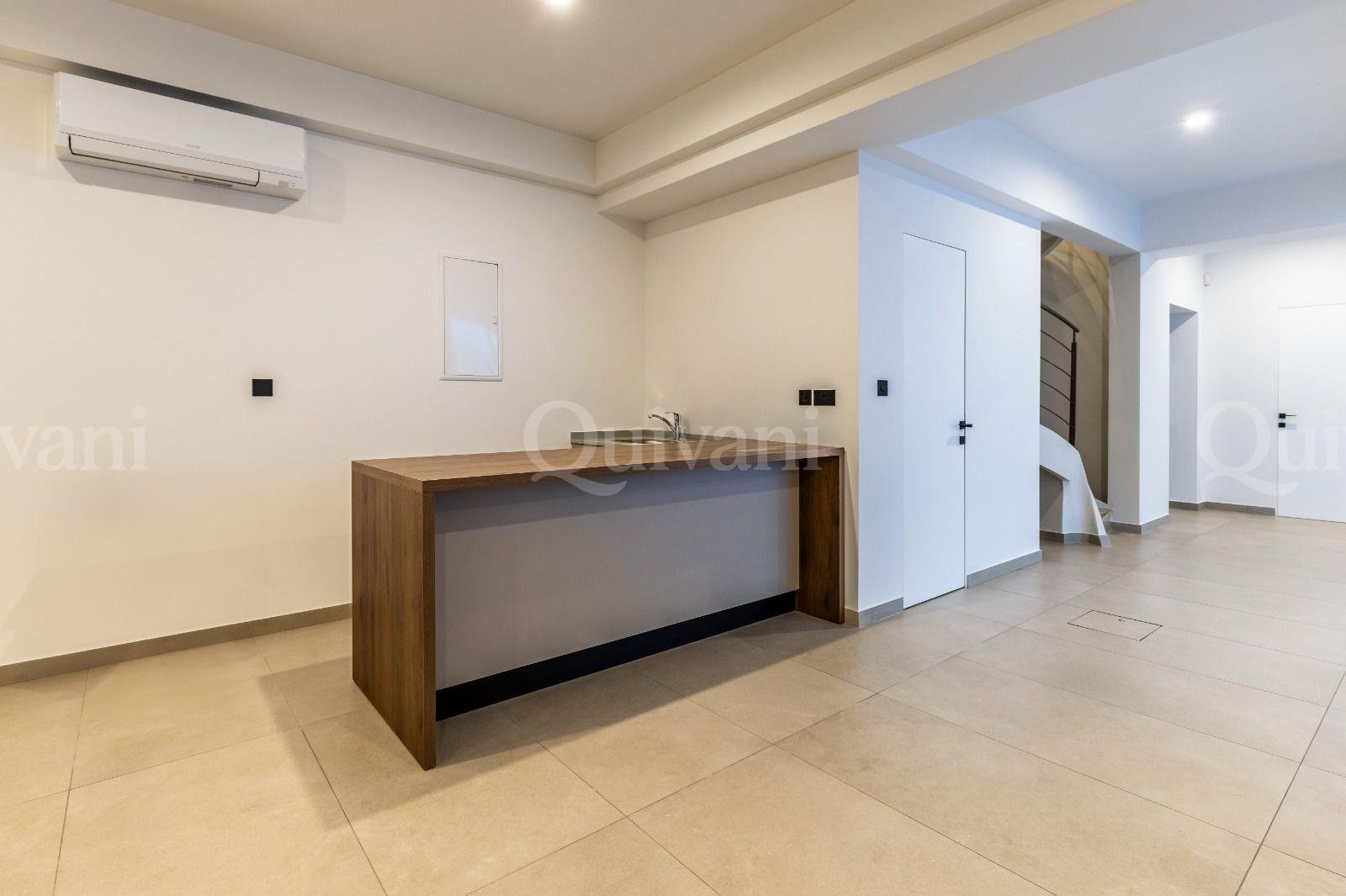 Madliena, Furnished Villa