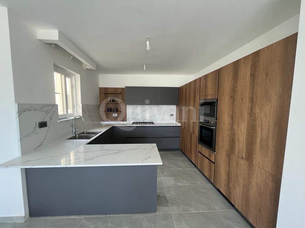 St Julians, Furnished Penthouse