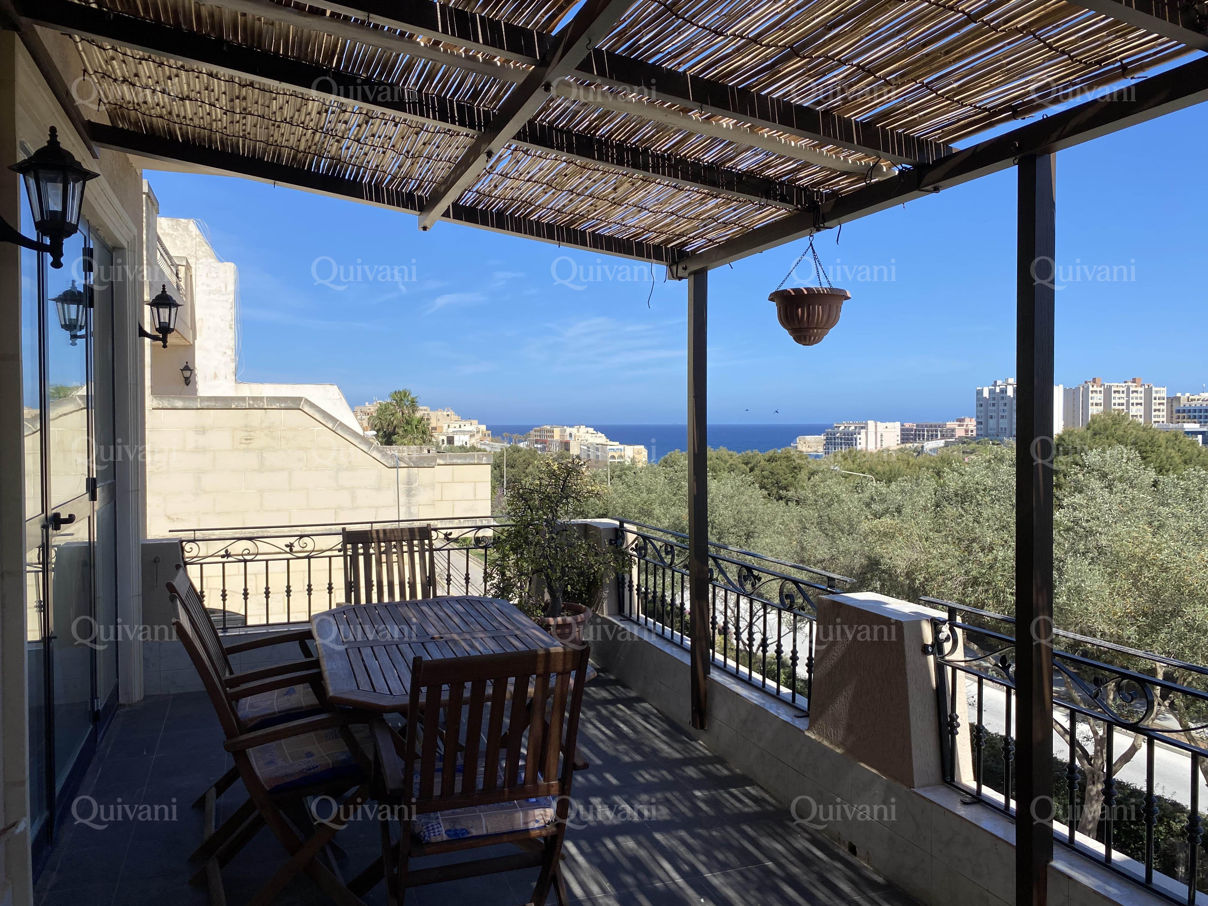 Pembroke, Furnished Semi-detached Villa
