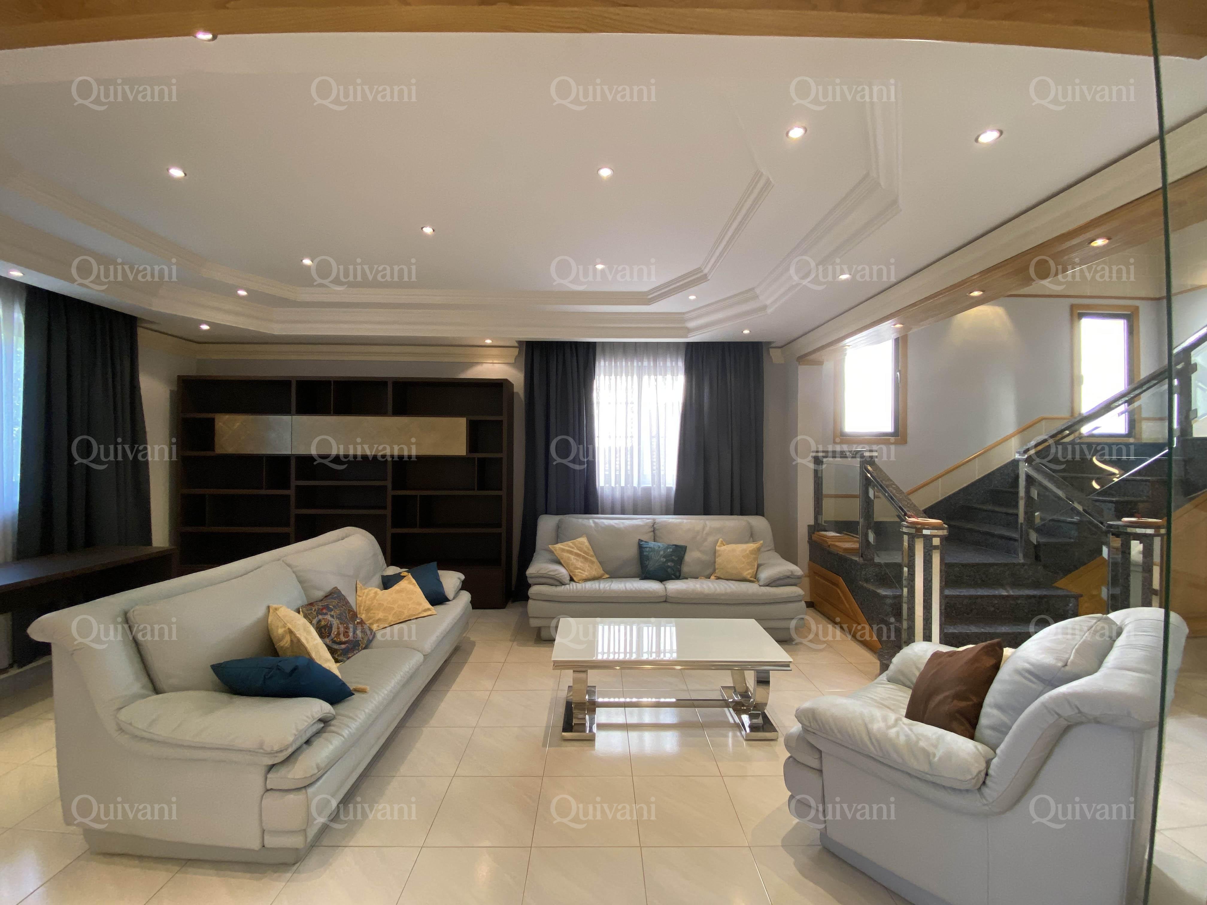 Pembroke, Furnished Semi-detached Villa